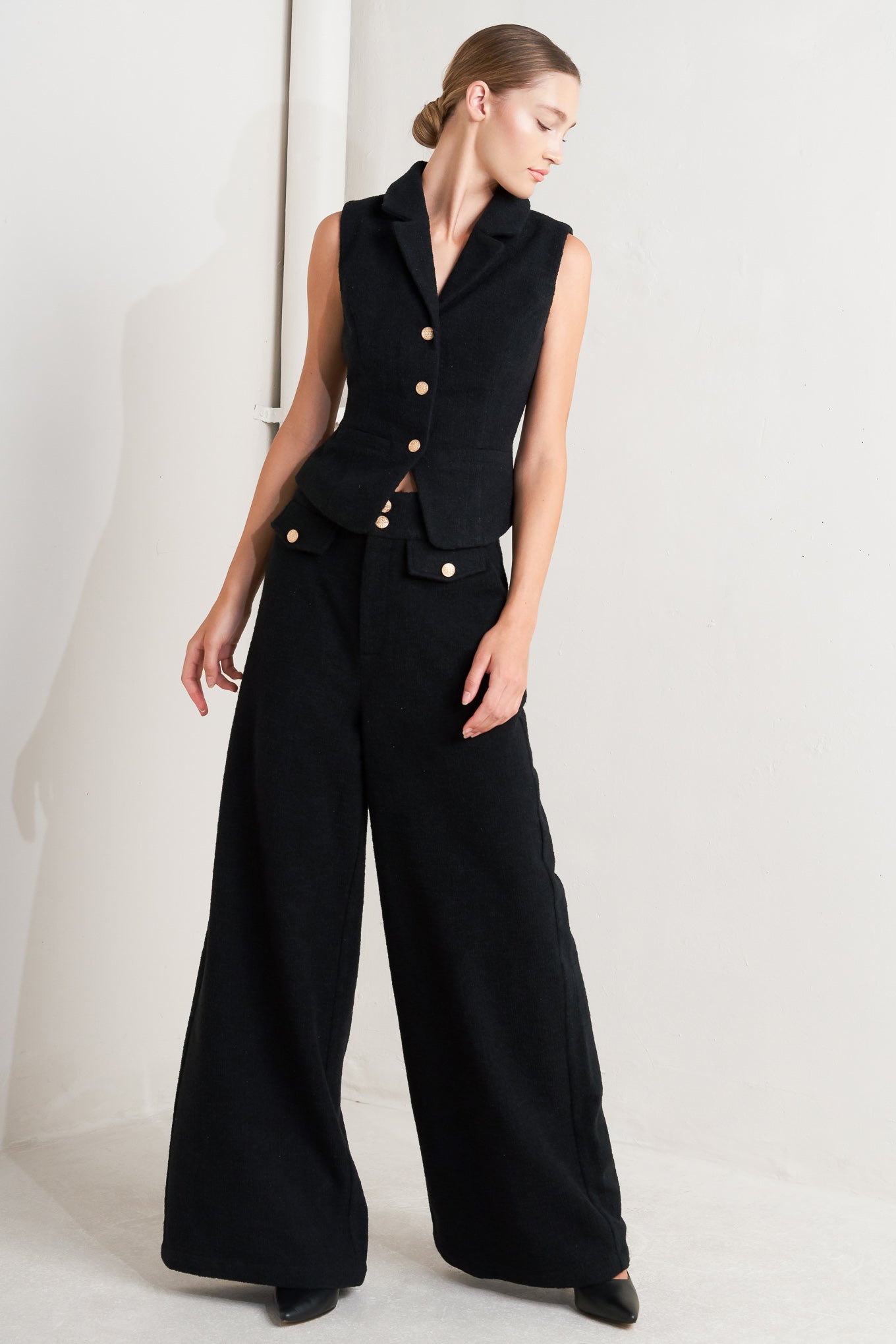 PRESTIGE VOLUME BLACK WOVEN VEST