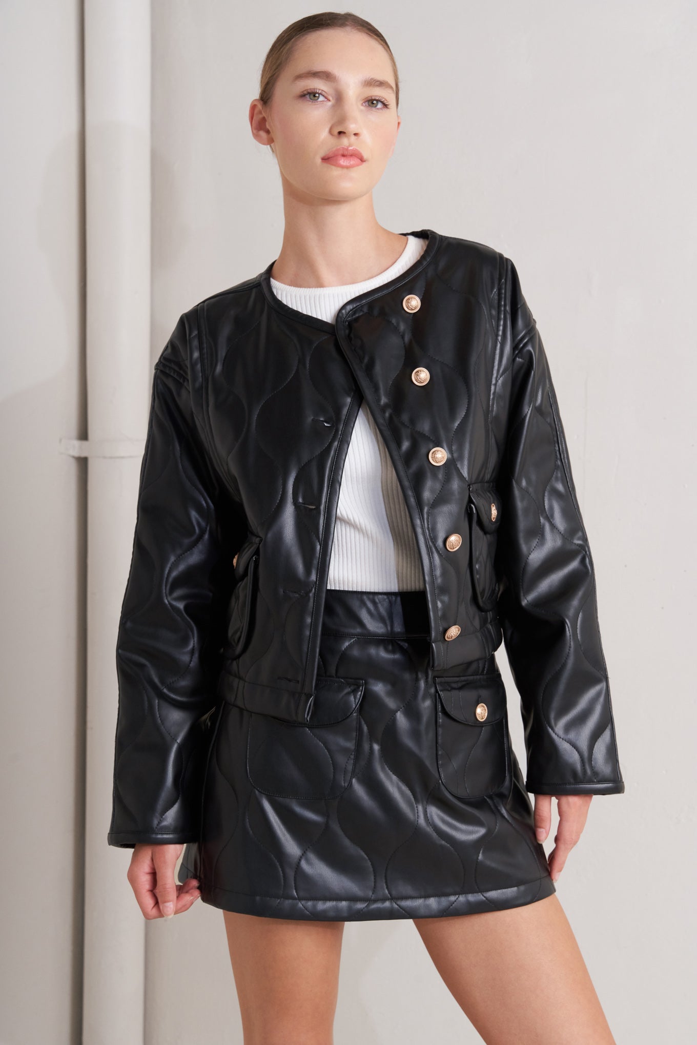 MOTO CHIC FAUX LEATHER SKORT