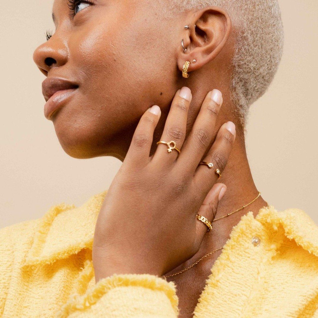Female Symbol Ring