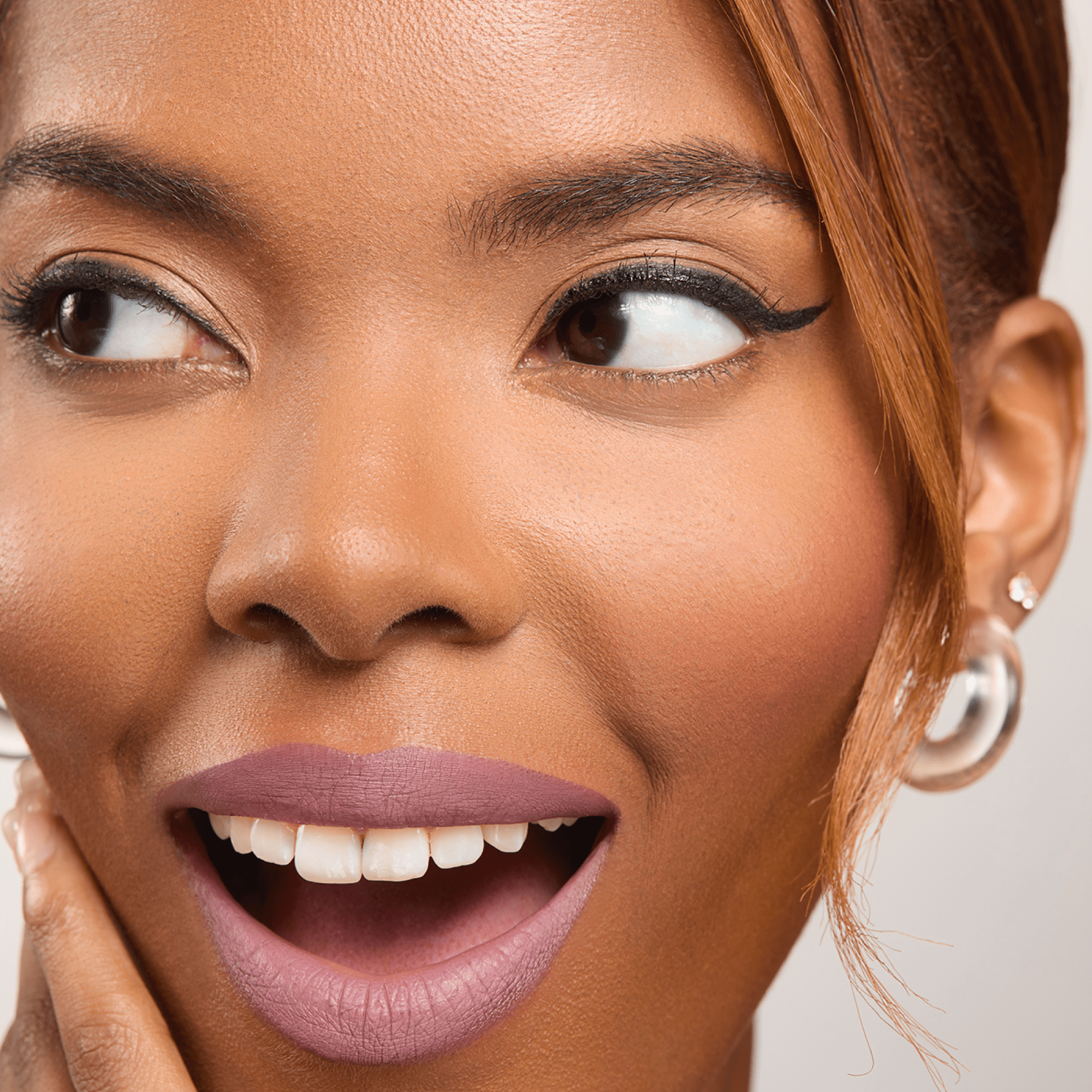 Clean Canvas Eye Concealer and Base Cocoa