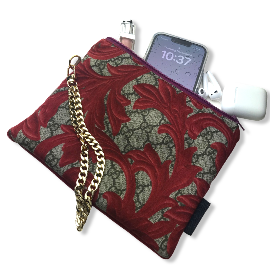 GG Logo Arabesque Red Vintage Silk Scarf Grand Wristlet Bag