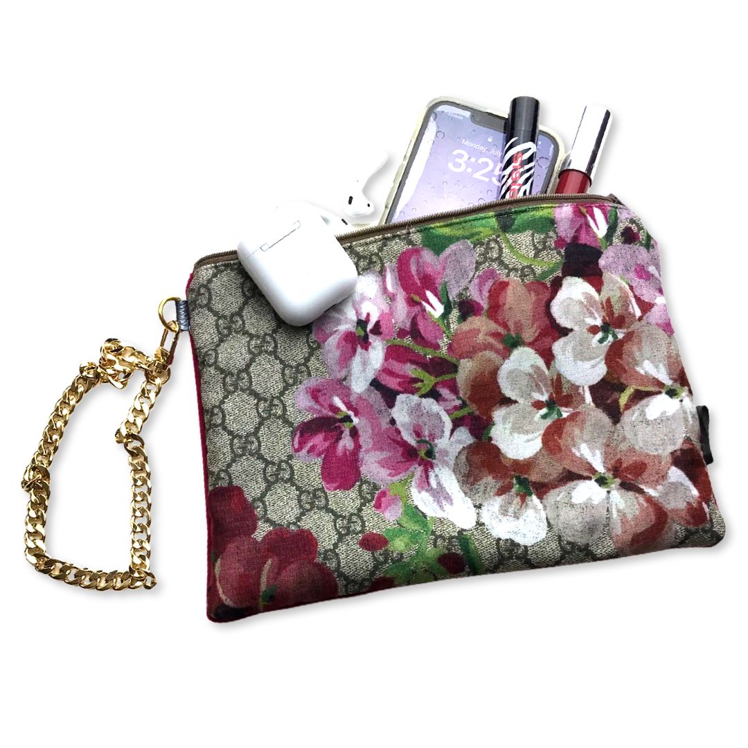 GG Logo Blooms Pink Vintage Silk Scarf Grand Wristlet Bag