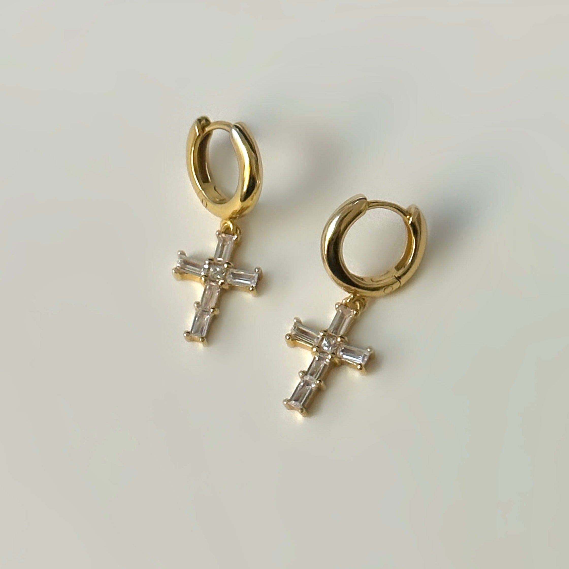 St Moritz Drop Stone Cross Huggies