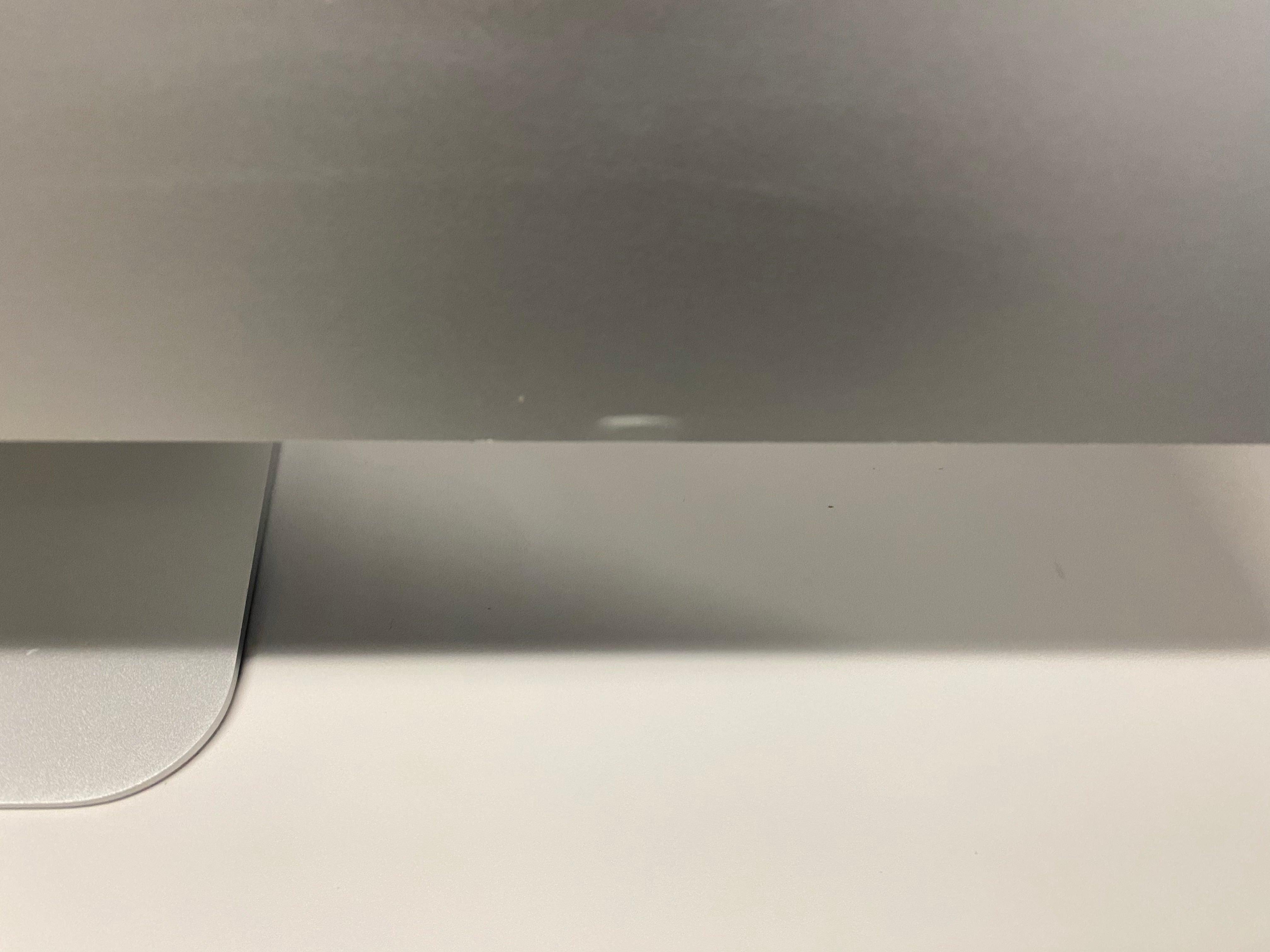 Apple iMac 5K 27-inch (Mid 2019) 3.6GHz i9 3TB Fusion 32GB RAM Desktop 580X GPU