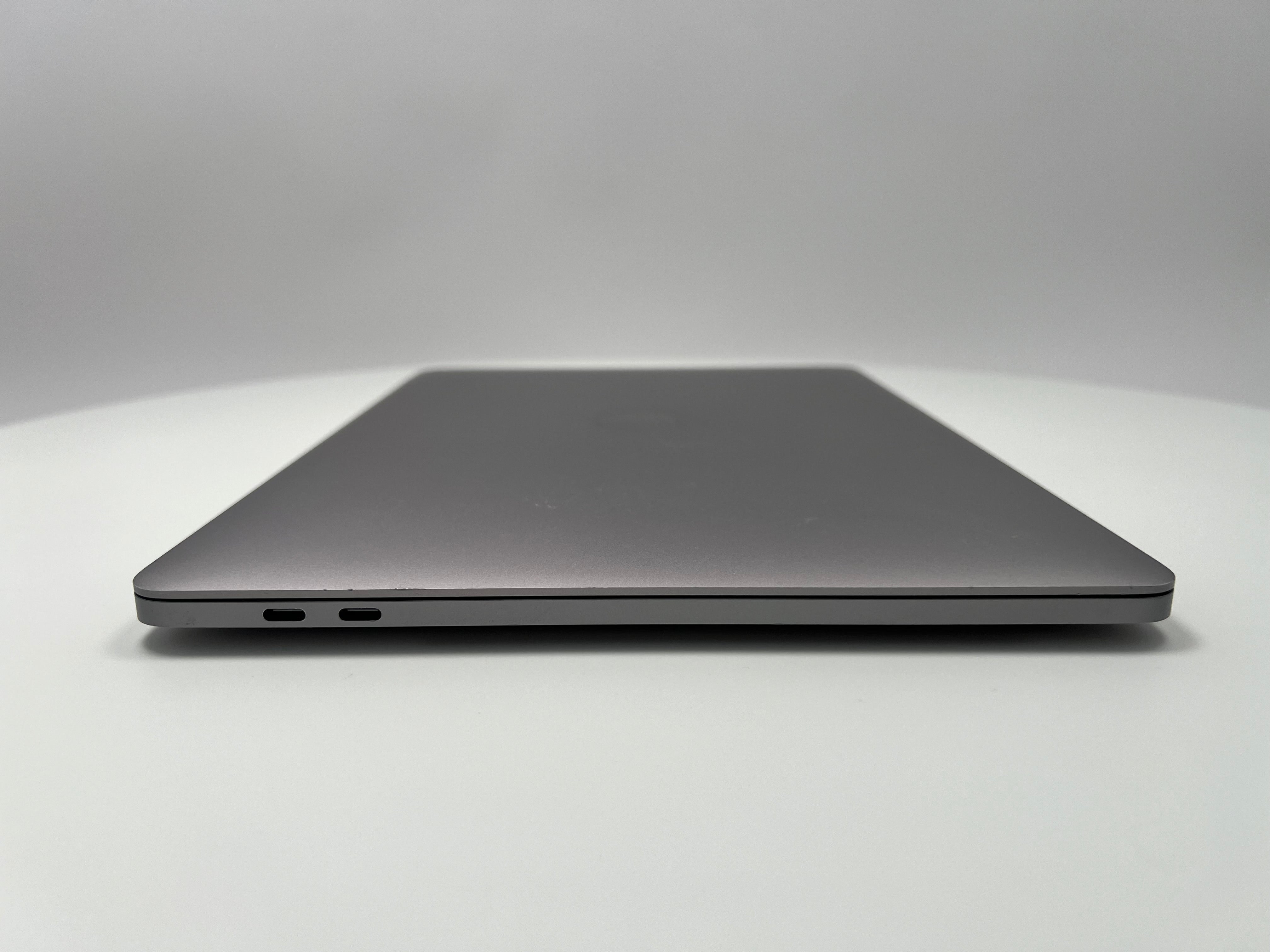 Apple MacBook Pro (13-inch Late 2016) 2.9 GHz I5-6267U 8GB 512GB SSD (Space Gray) For Parts Only