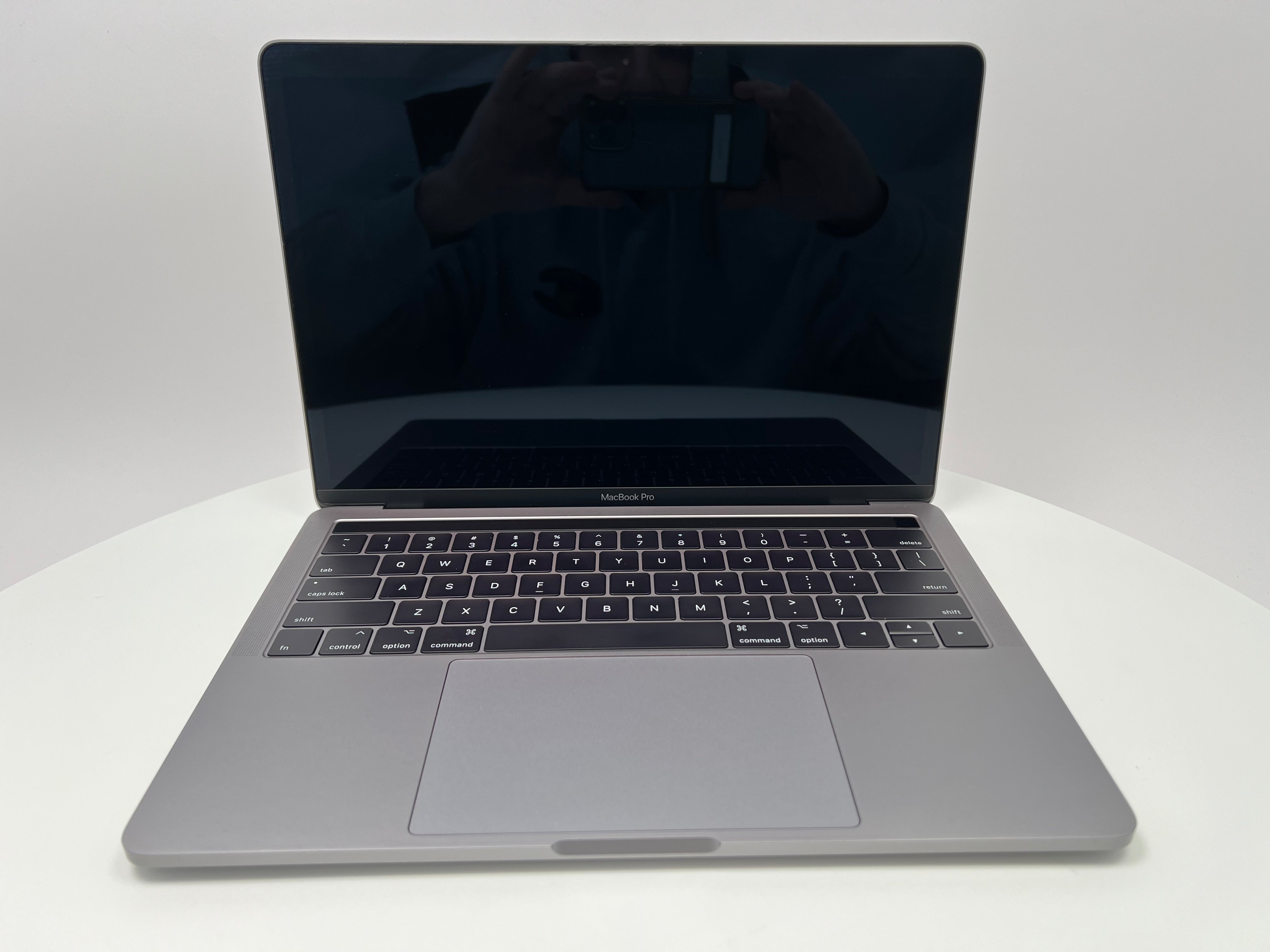 2017 Apple MacBook Pro 13-inch i5 3.1GHz – 16GB RAM 512GB SSD | Space Gray