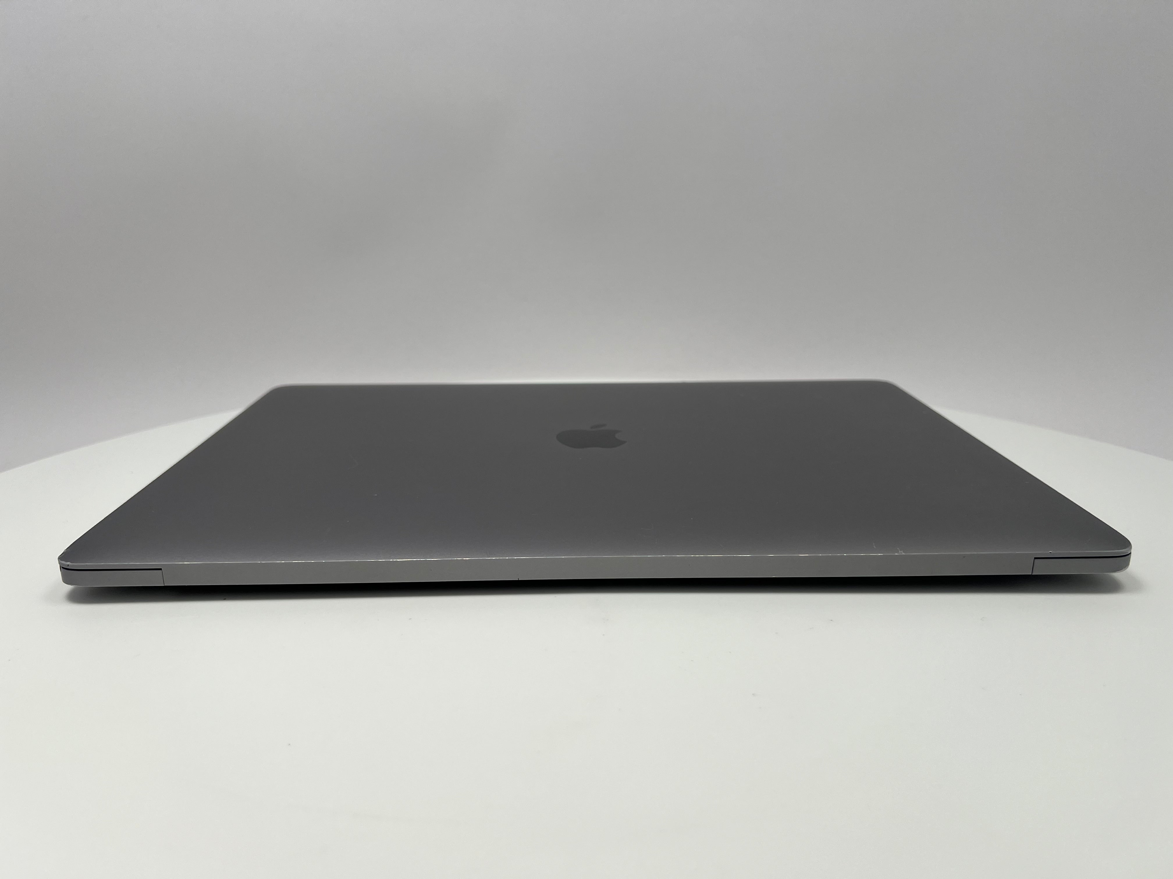 2018 Apple MacBook Pro 15-inch – i7 2.6GHz 16GB RAM 512GB SSD | Radeon Pro 560X