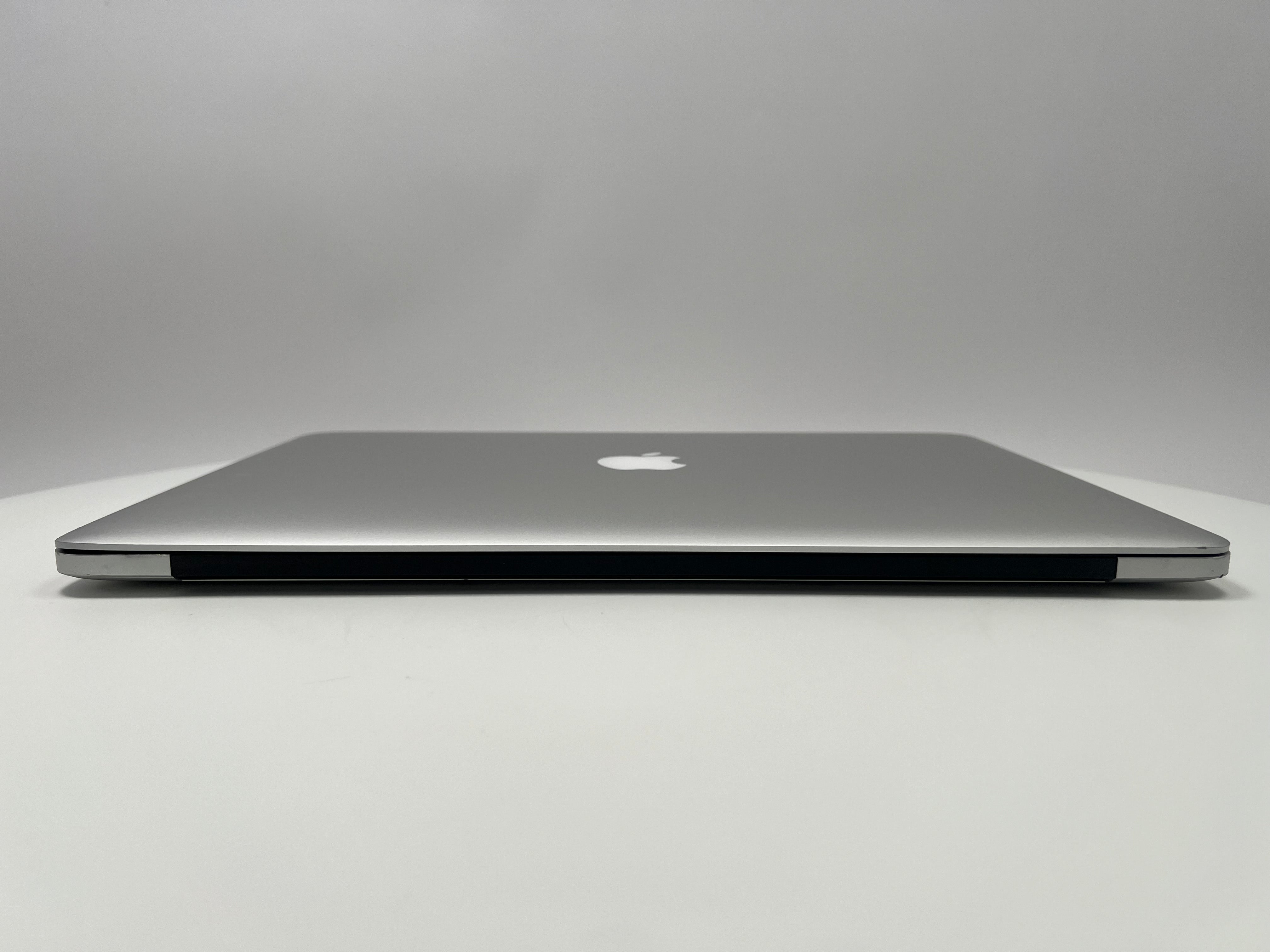 2015 MacBook Pro 15-inch i7 2.8GHz – 16GB RAM 1TB SSD AMD R9 M370X | For Parts Only