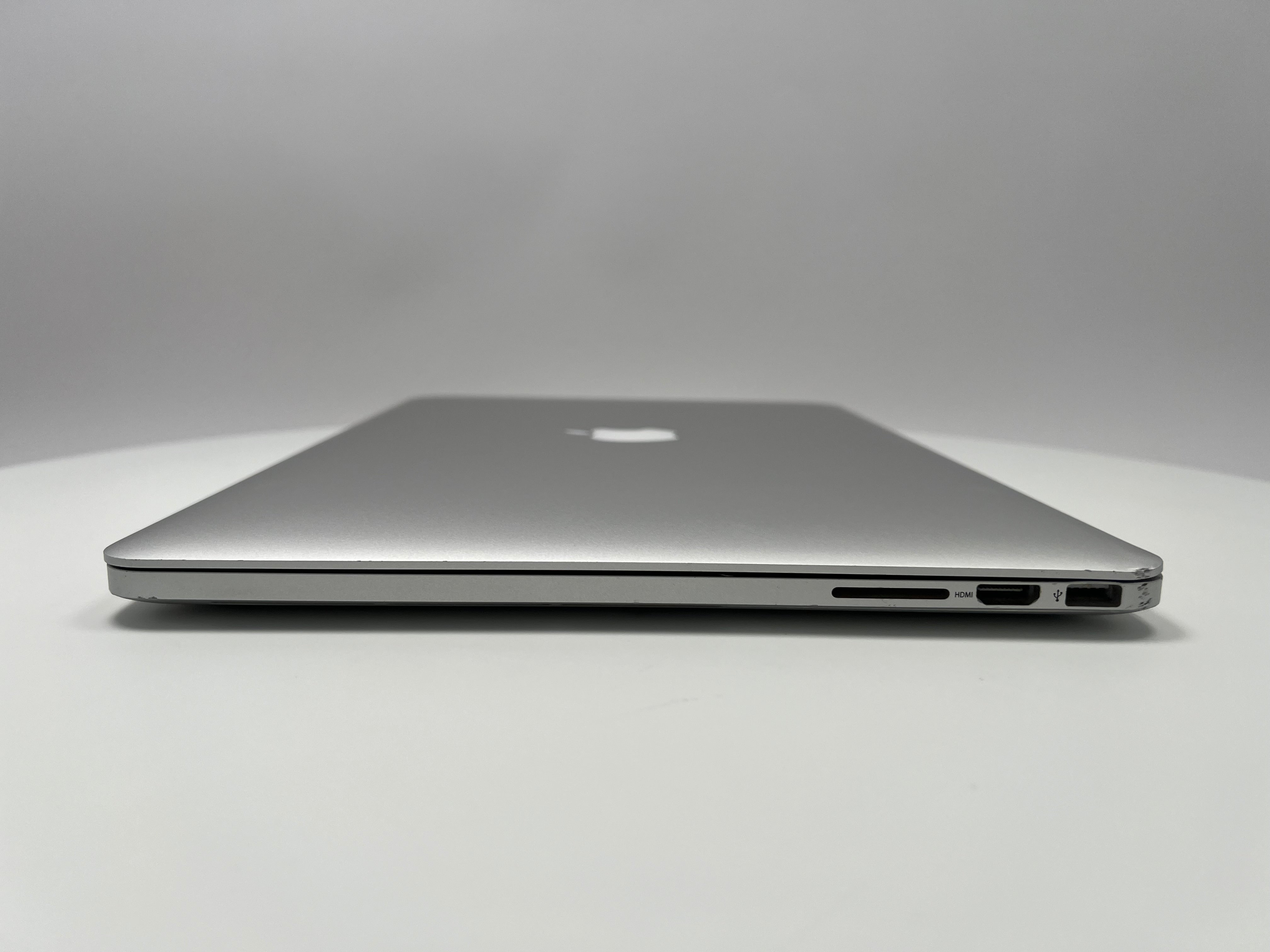 2015 MacBook Pro 15-inch i7 2.8GHz – 16GB RAM 1TB SSD AMD R9 M370X | For Parts Only