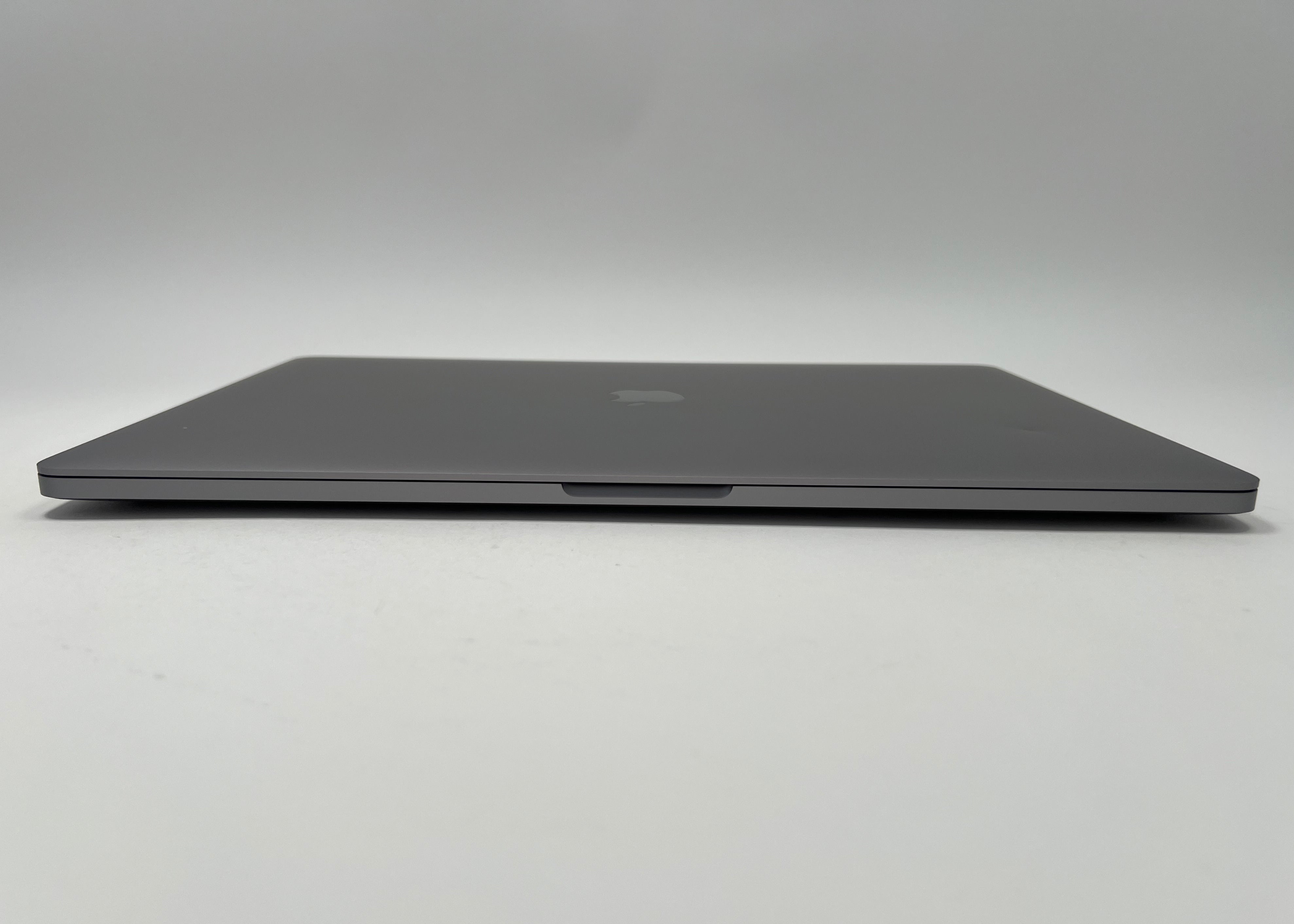 MacBook Pro (2019) 16-inch – Intel Core i9 2.4GHz • 5500M 8GB – 32GB RAM 2TB SSD – 52 Cycles