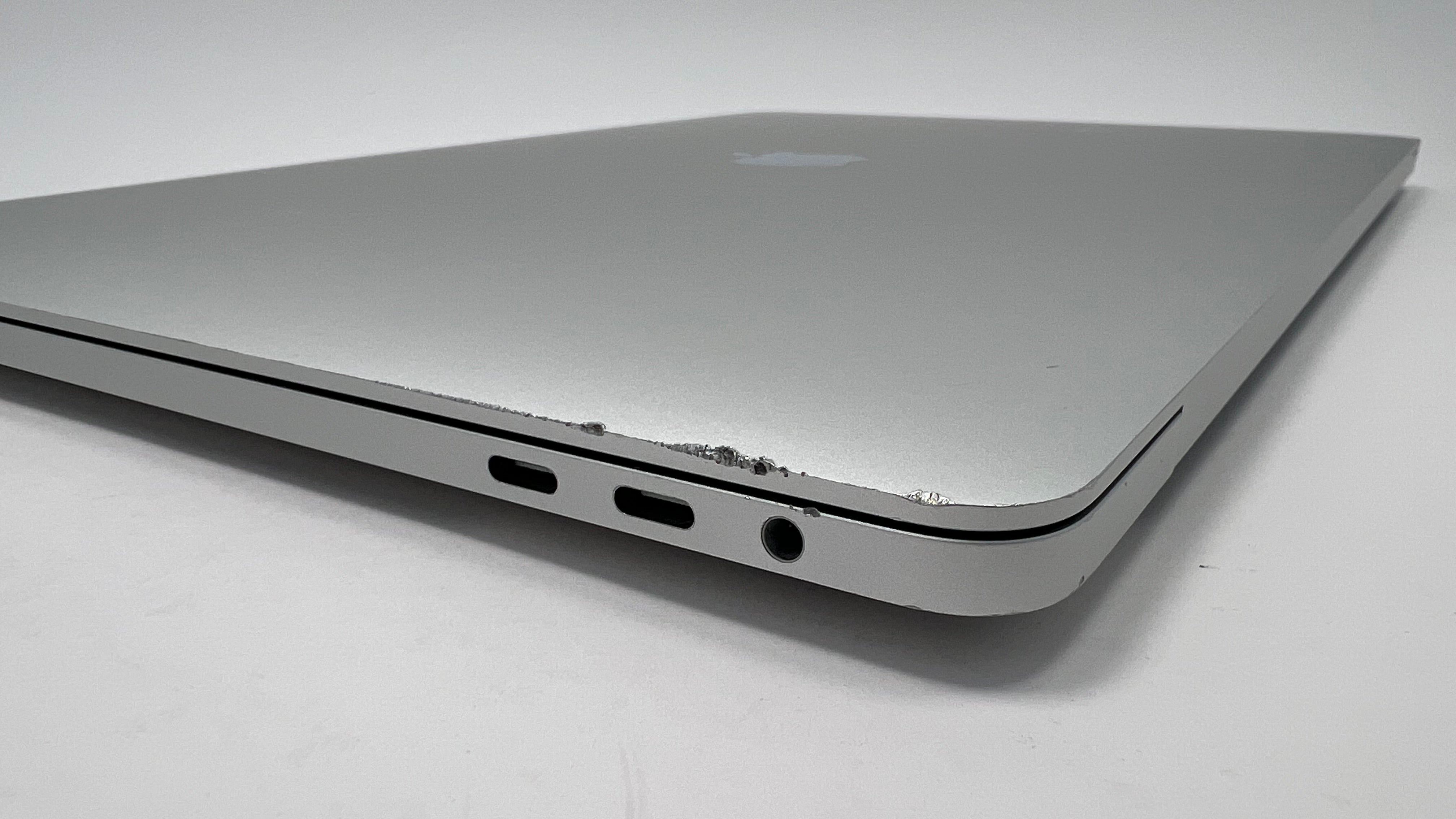 MacBook Pro (2019) 16-inch – Intel Core i9 2.4GHz • Radeon Pro 5500M 8GB – 64GB RAM 4TB SSD