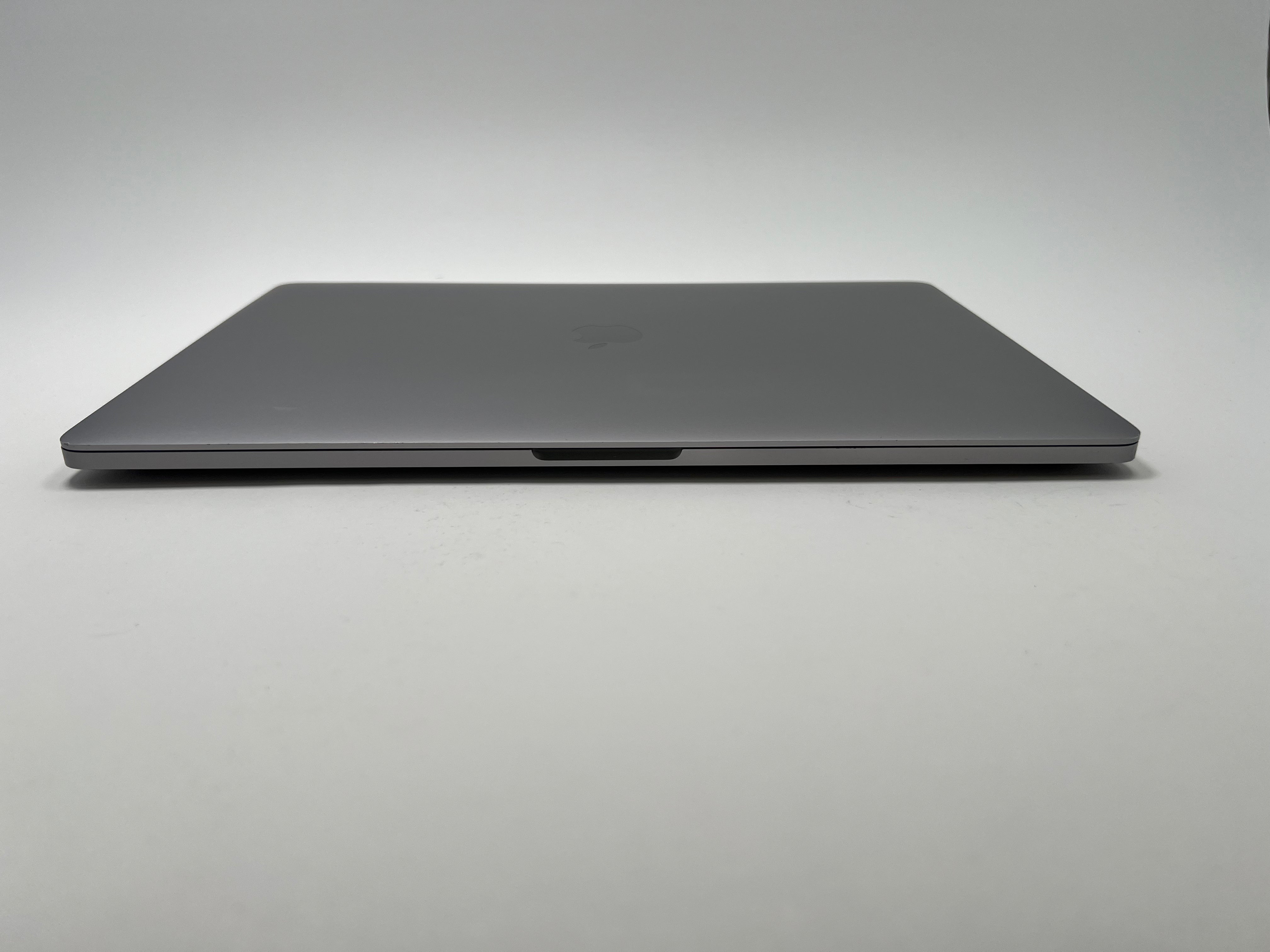MacBook Pro (2019) 16-inch – Intel Core i9 2.4GHz – 32GB RAM 2TB SSD – Radeon Pro 5300M