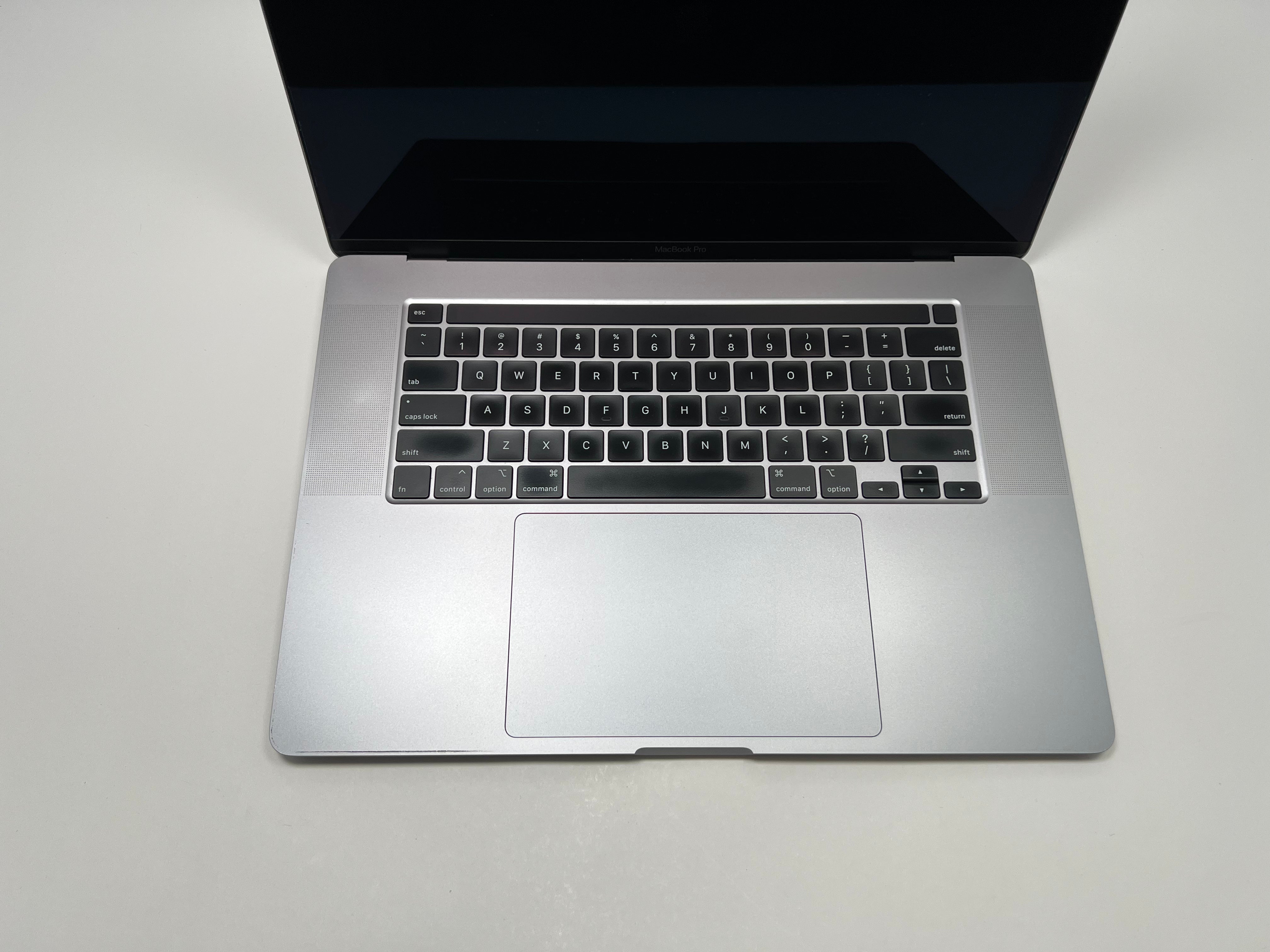 MacBook Pro (2019) 16-inch – Intel Core i9 2.4GHz – 16GB RAM 512GB SSD