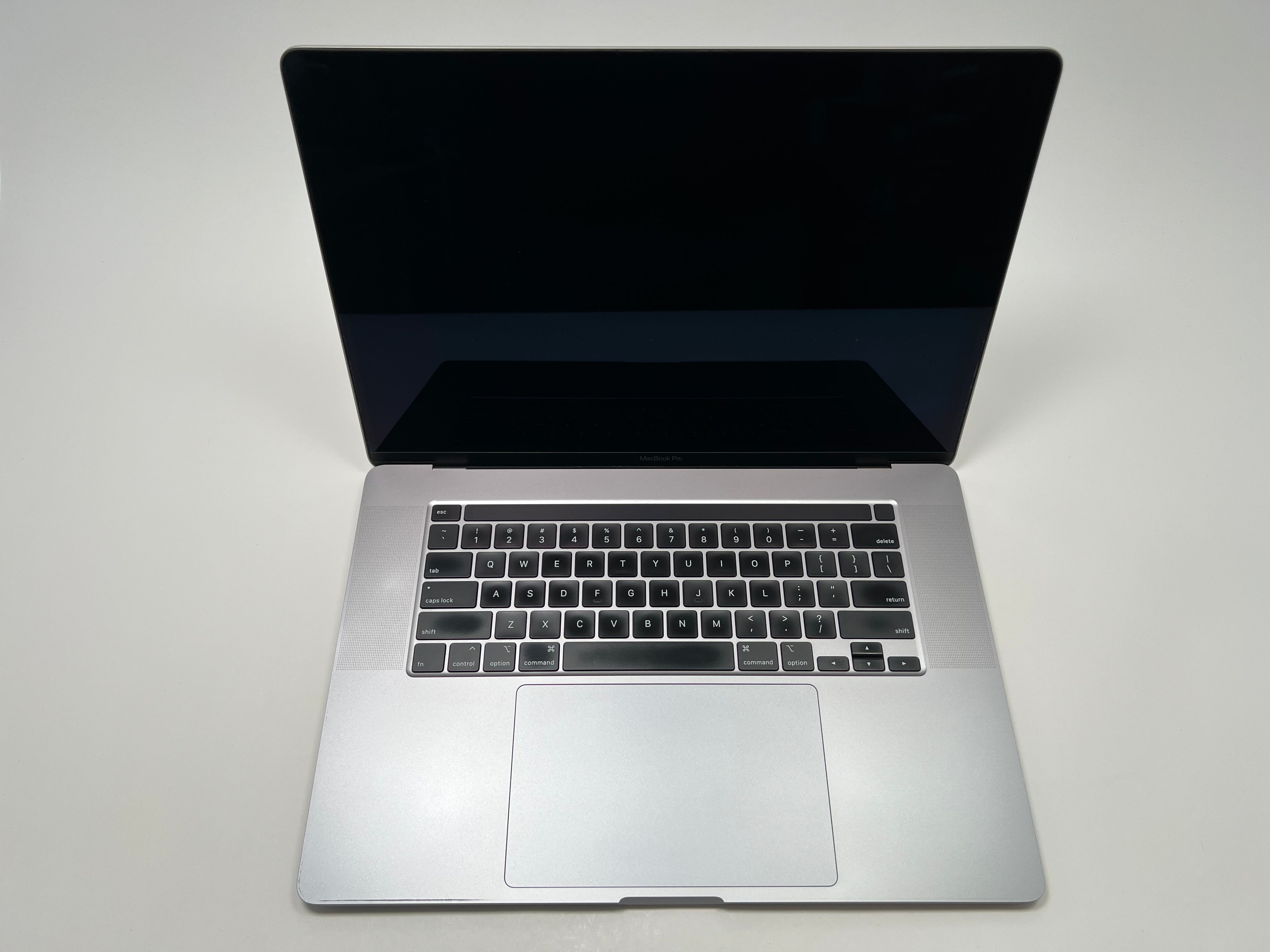 MacBook Pro (2019) 16-inch – Intel Core i9 2.4GHz – 16GB RAM 512GB SSD