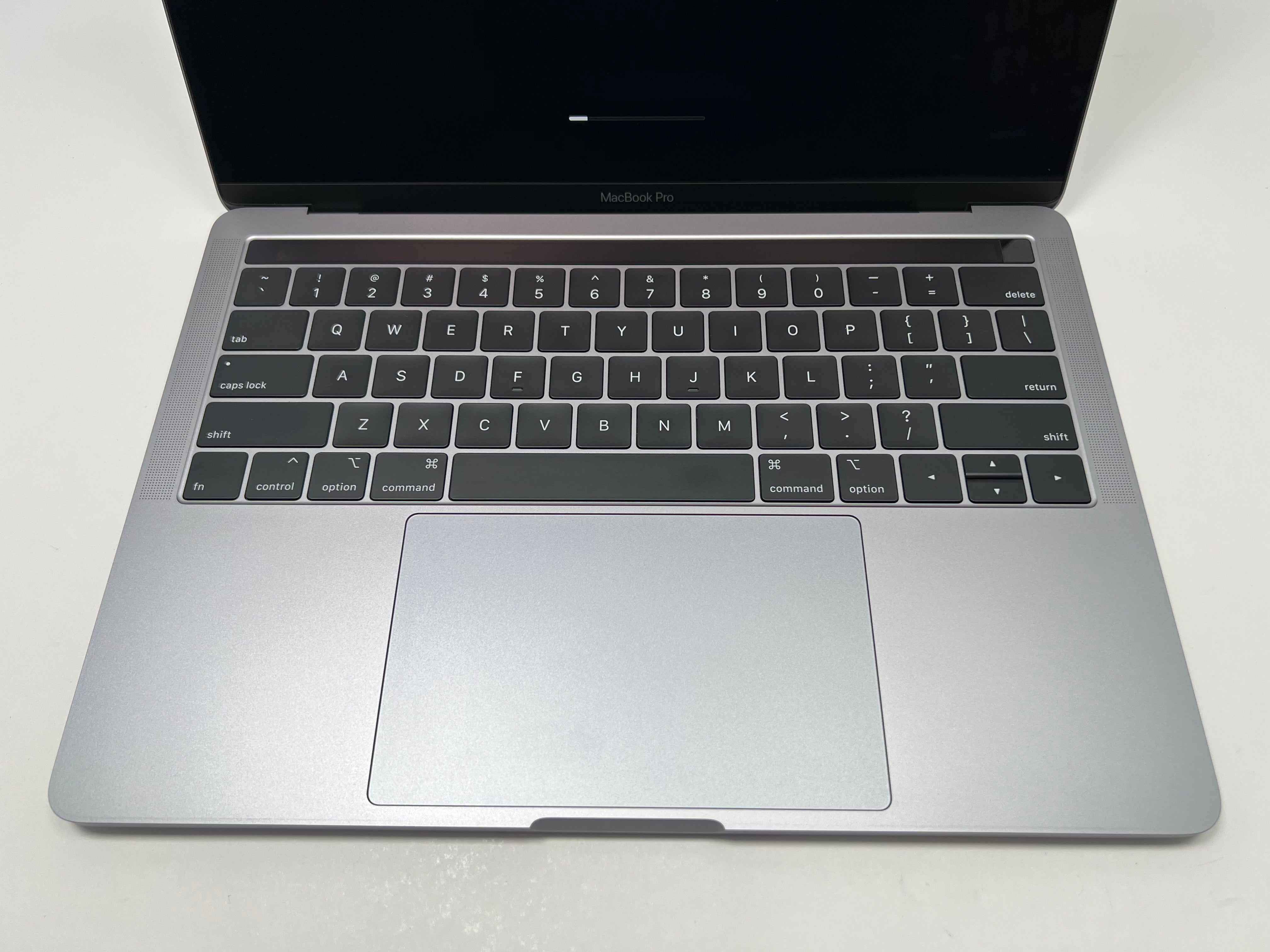 MacBook Pro (2019) 13-inch – Intel Core i7 2.8GHz – 16GB RAM 1TB SSD – 30 Battery Cycles