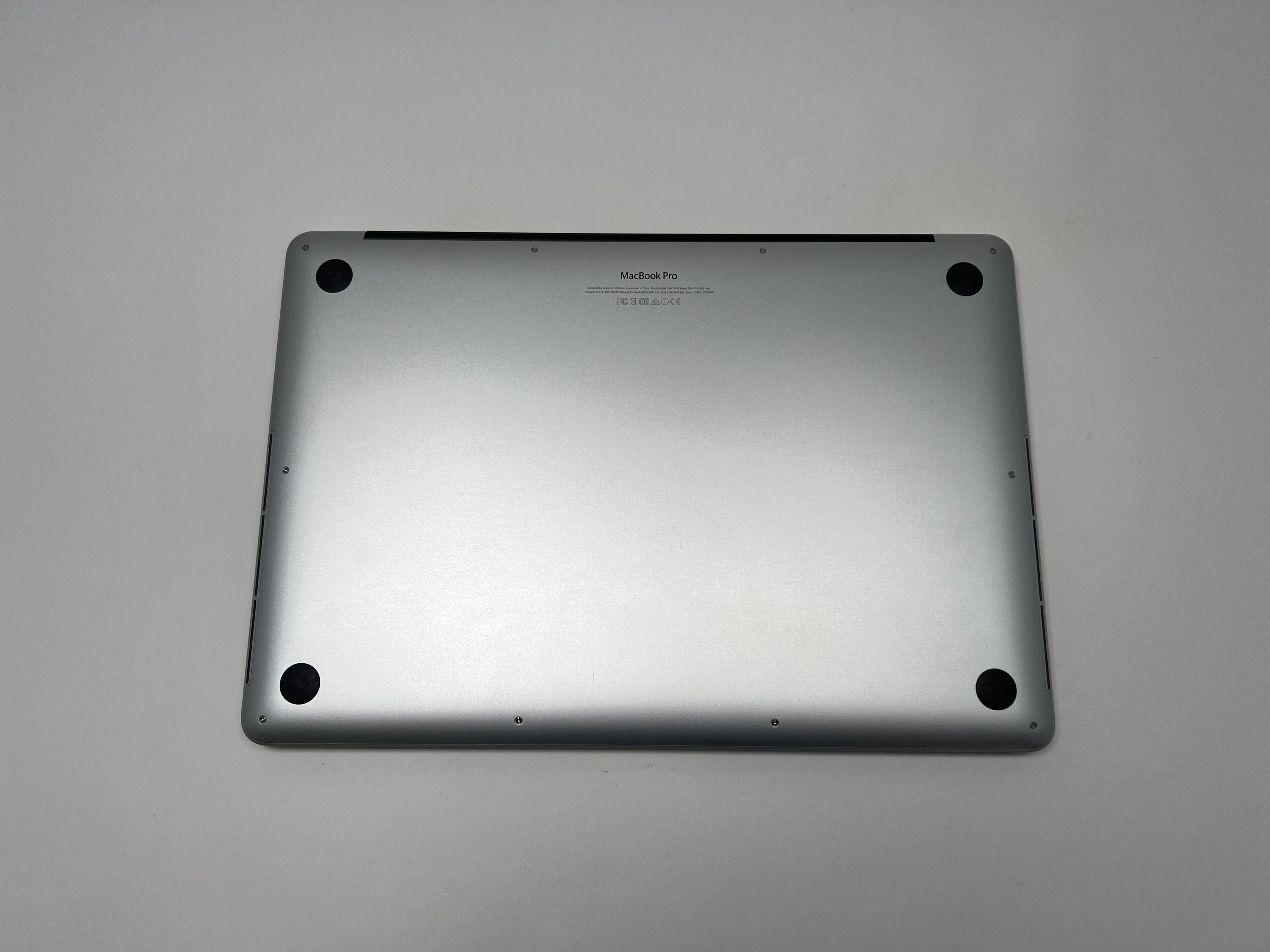 MacBook Pro (2015) 15-inch – Intel Core i7 2.8GHz – 16GB RAM 512GB SSD – Radeon R9 M370X