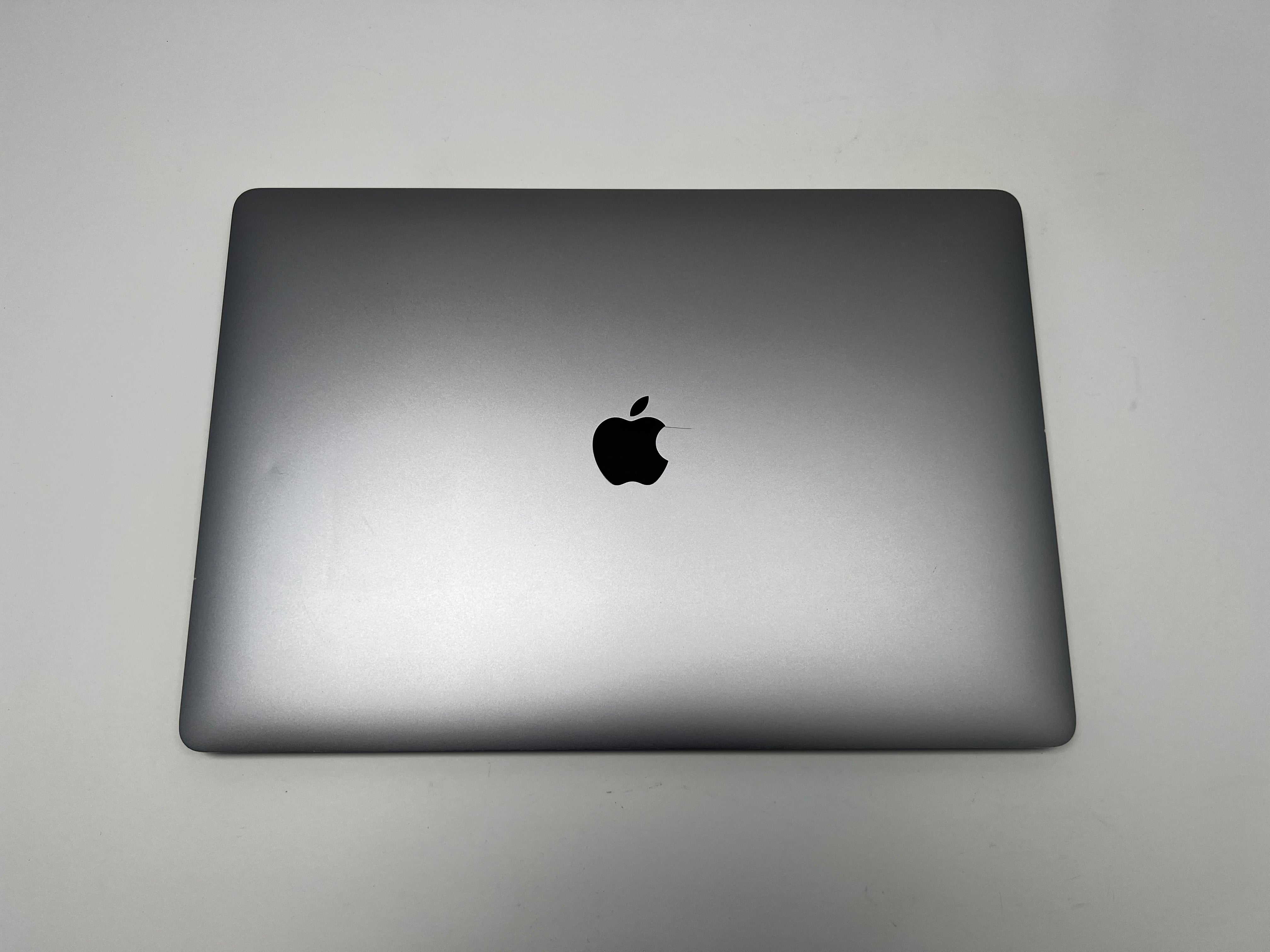 MacBook Pro (2018) 15-inch – Intel Core i7 2.6GHz – 32GB RAM 1TB SSD 560X • For Parts & Repair