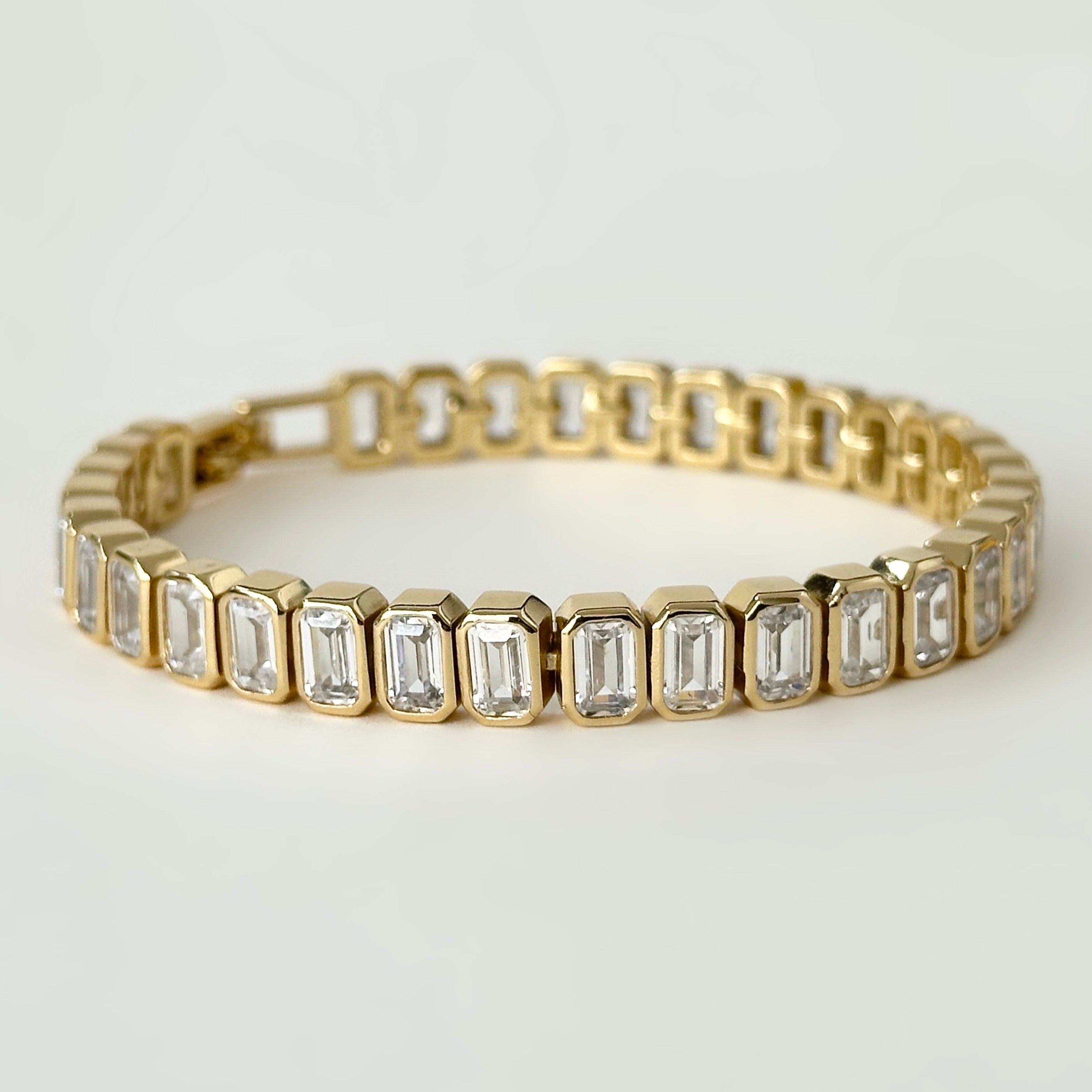 Vienna Lux Tennis Bracelet w Clear CZ