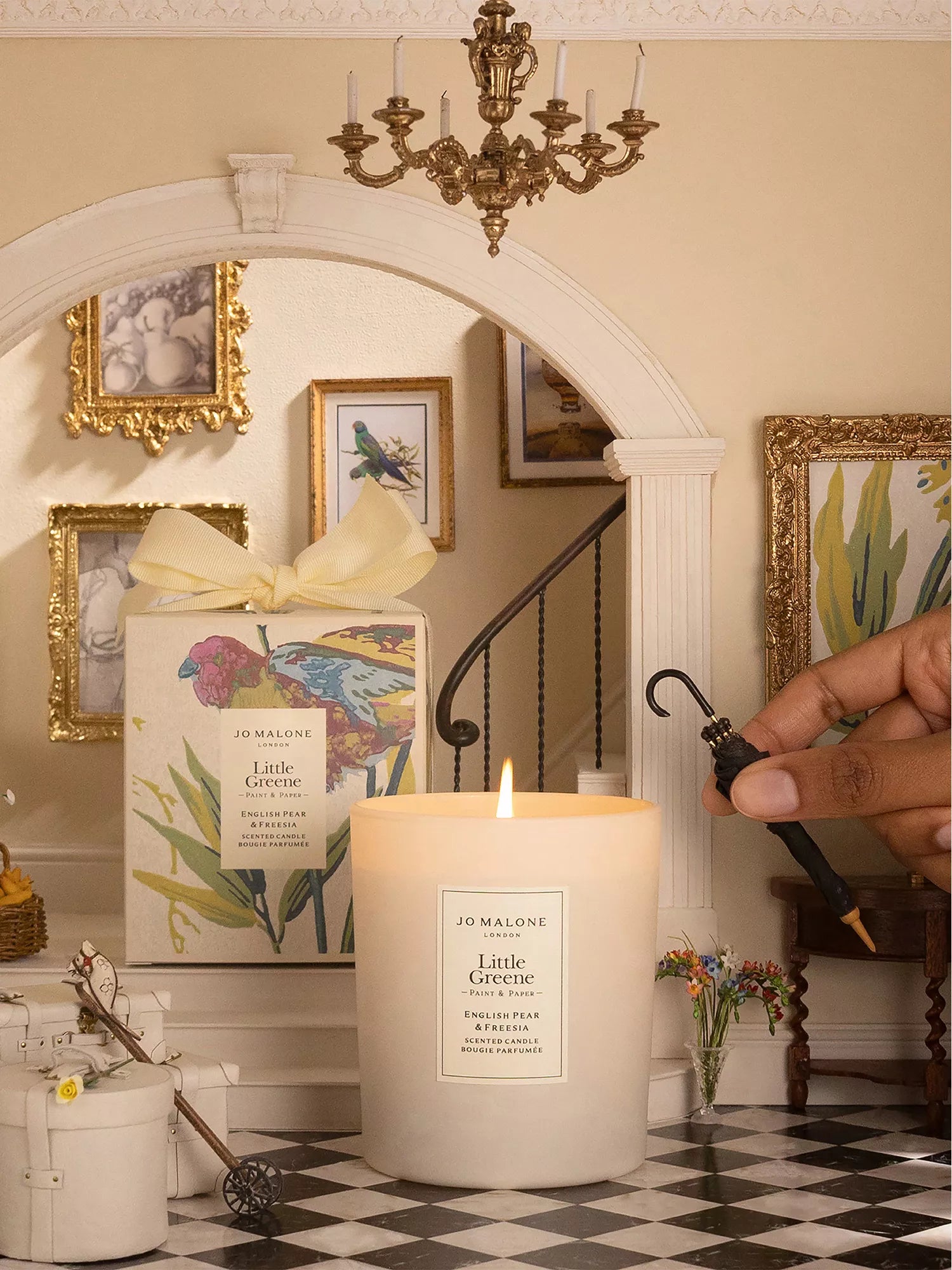JO MALONE LONDON Little Greene English Pear And Freesia Scented Candle 200g
