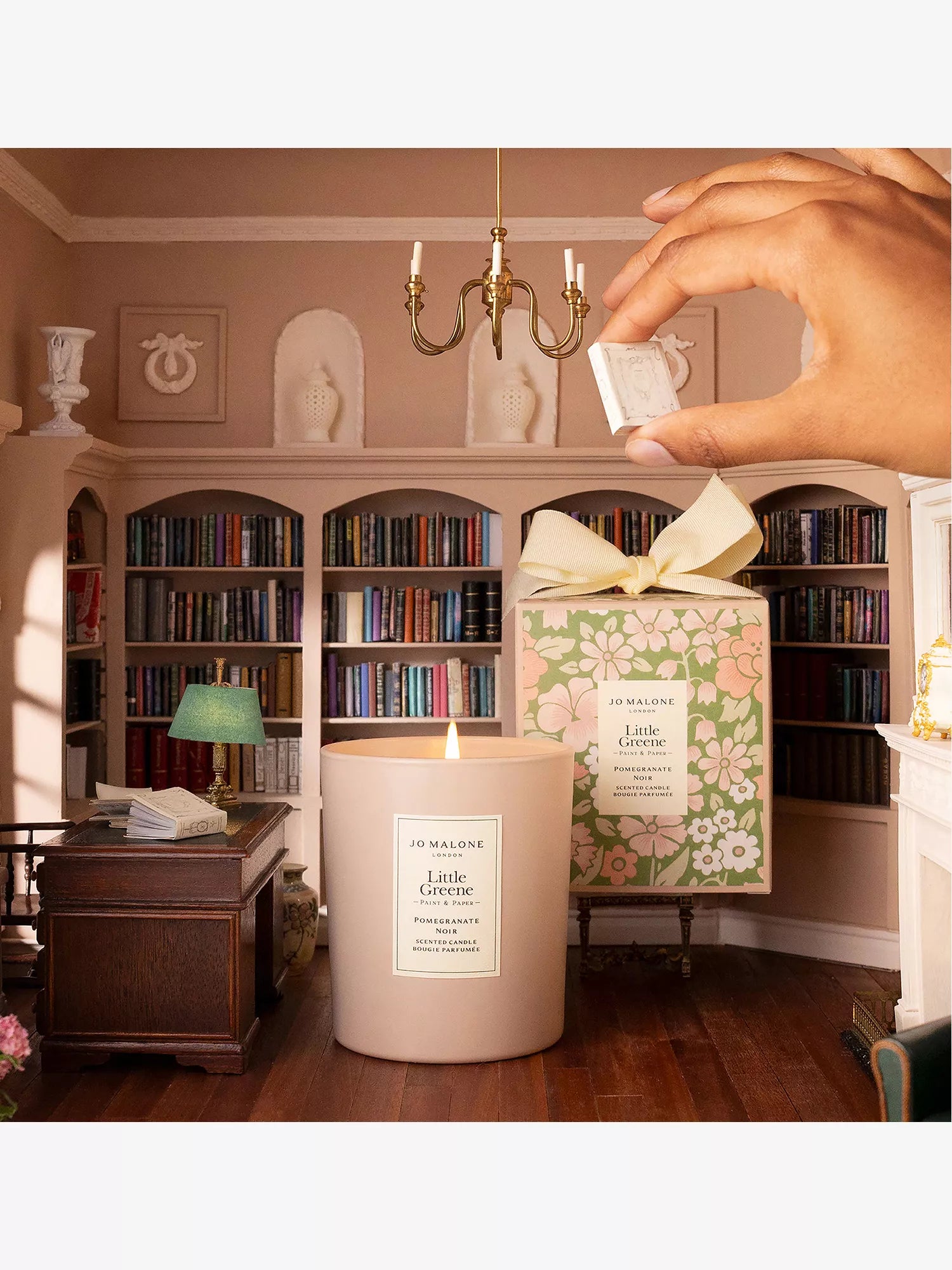 JO MALONE LONDON Little Greene Pomegranate Noir Scented Candle 200g