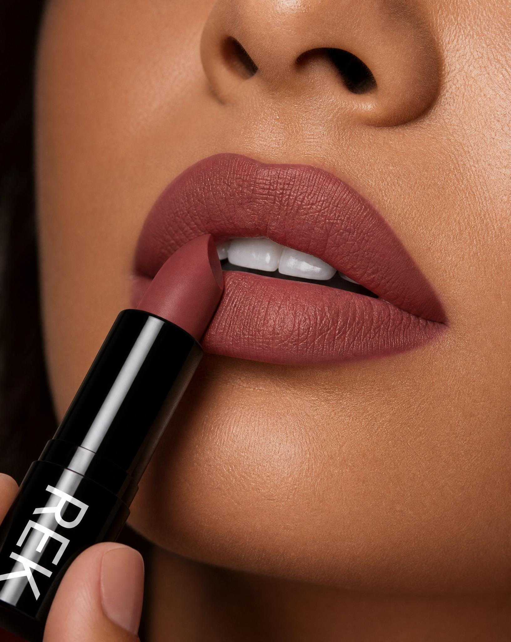 Long Lasting Hydrating Matte Lipstick (Vegan) | REK