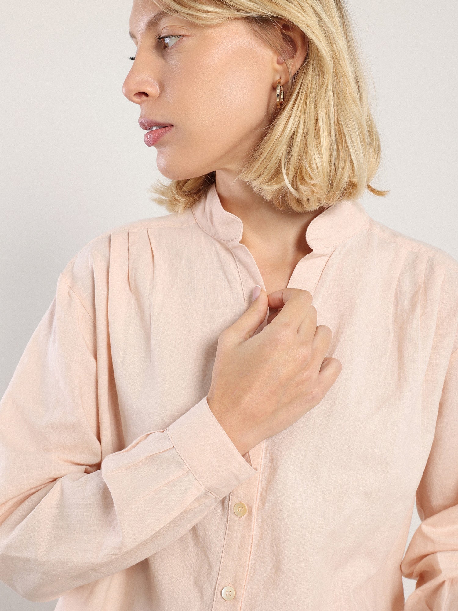 Akhen Button Up - Pale Rose