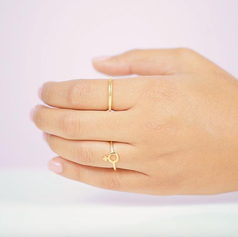 Female Symbol Ring