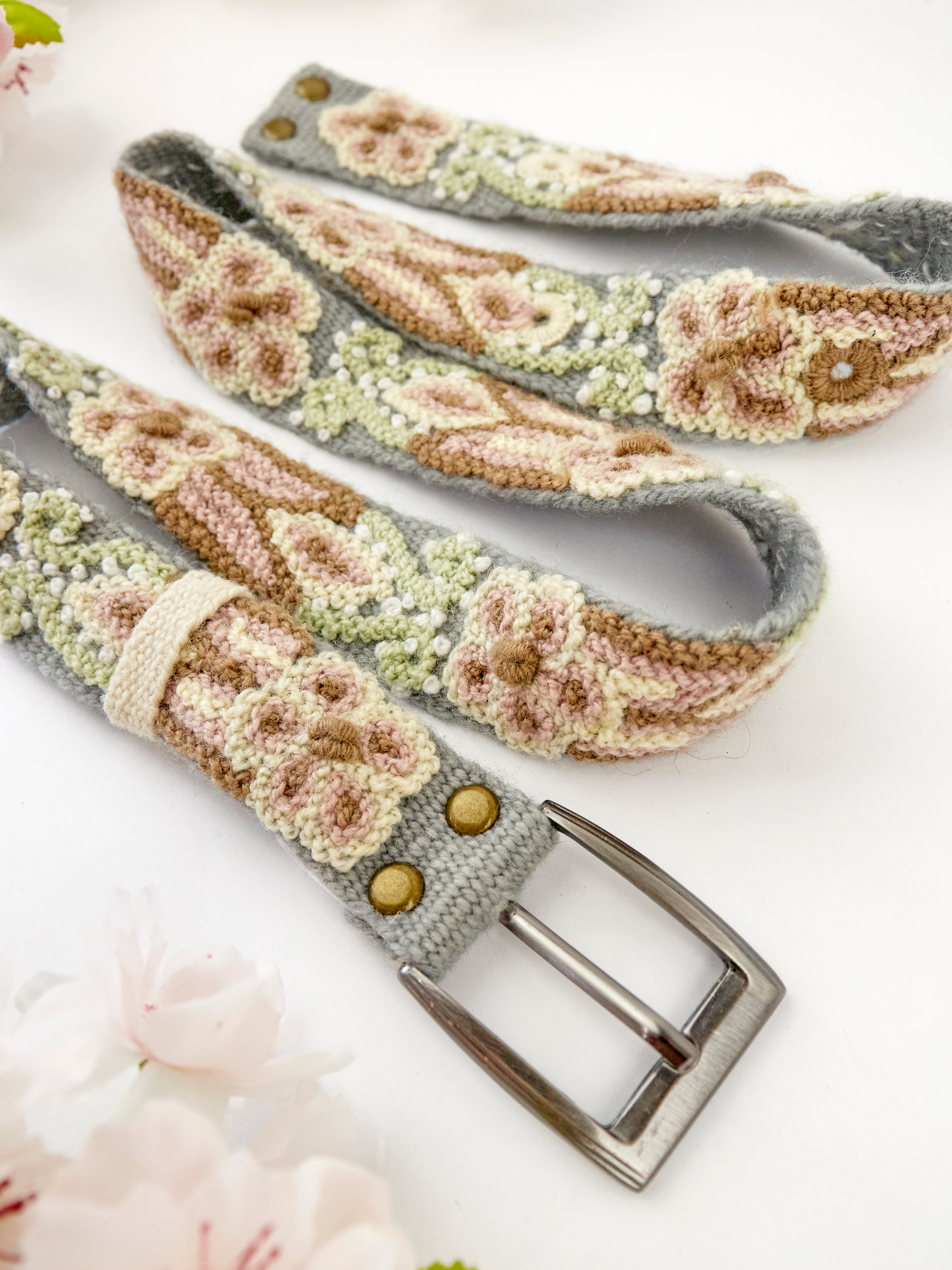 Luisa Emboidered Skinny Belt