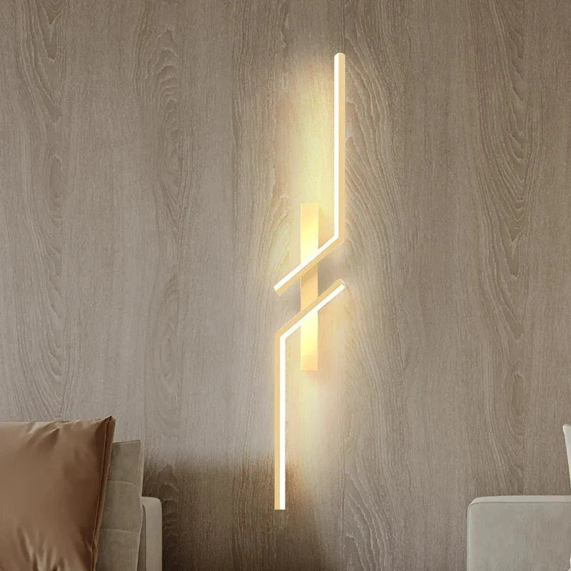Modern Linea Minimalist Wall Light | 3CARATS