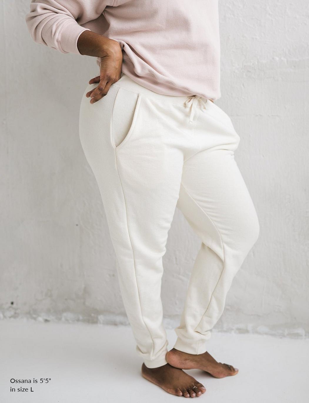 The Women's Essential Sweatpant - Natural