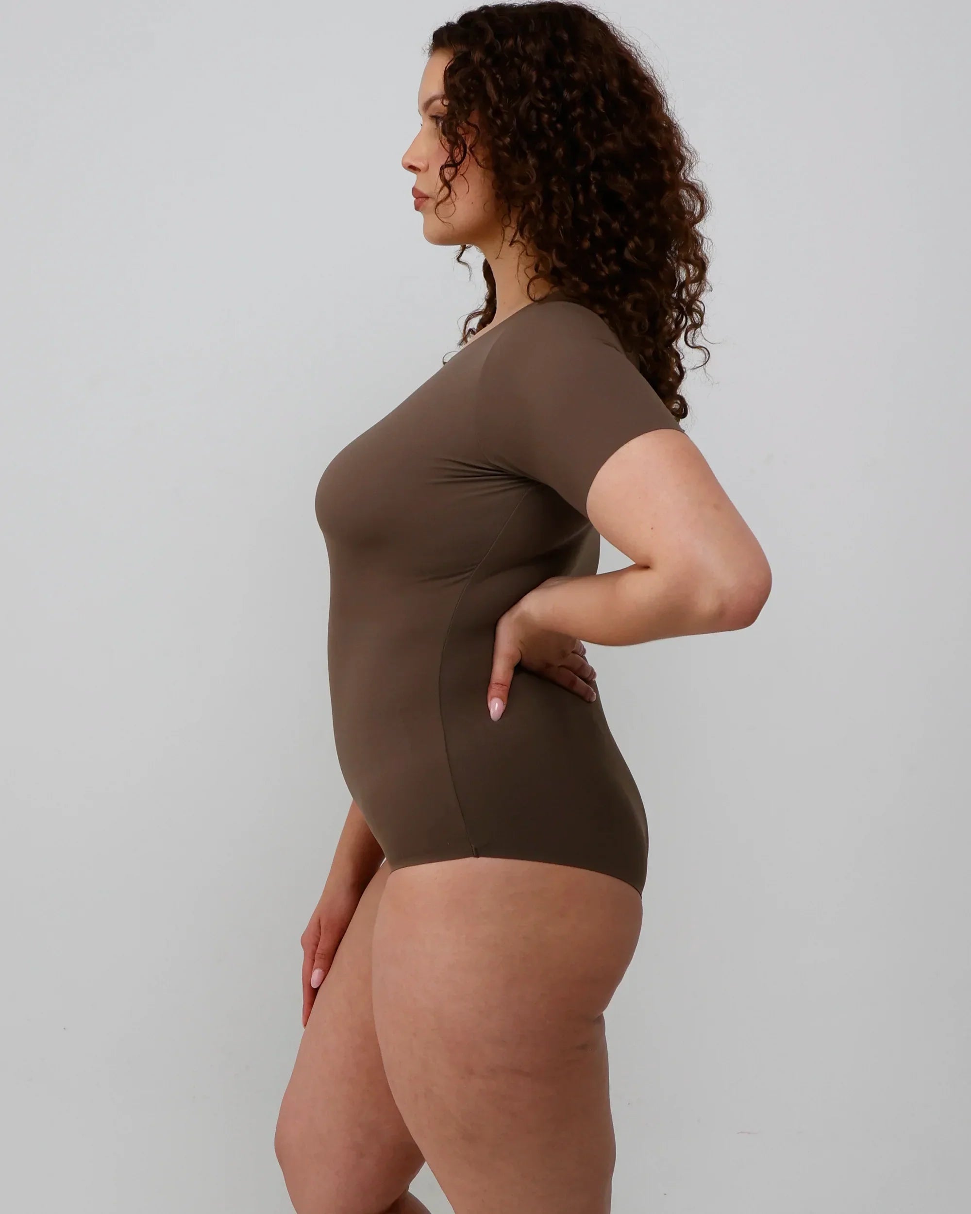 T-Shirt Bodysuit - Long - Mocha