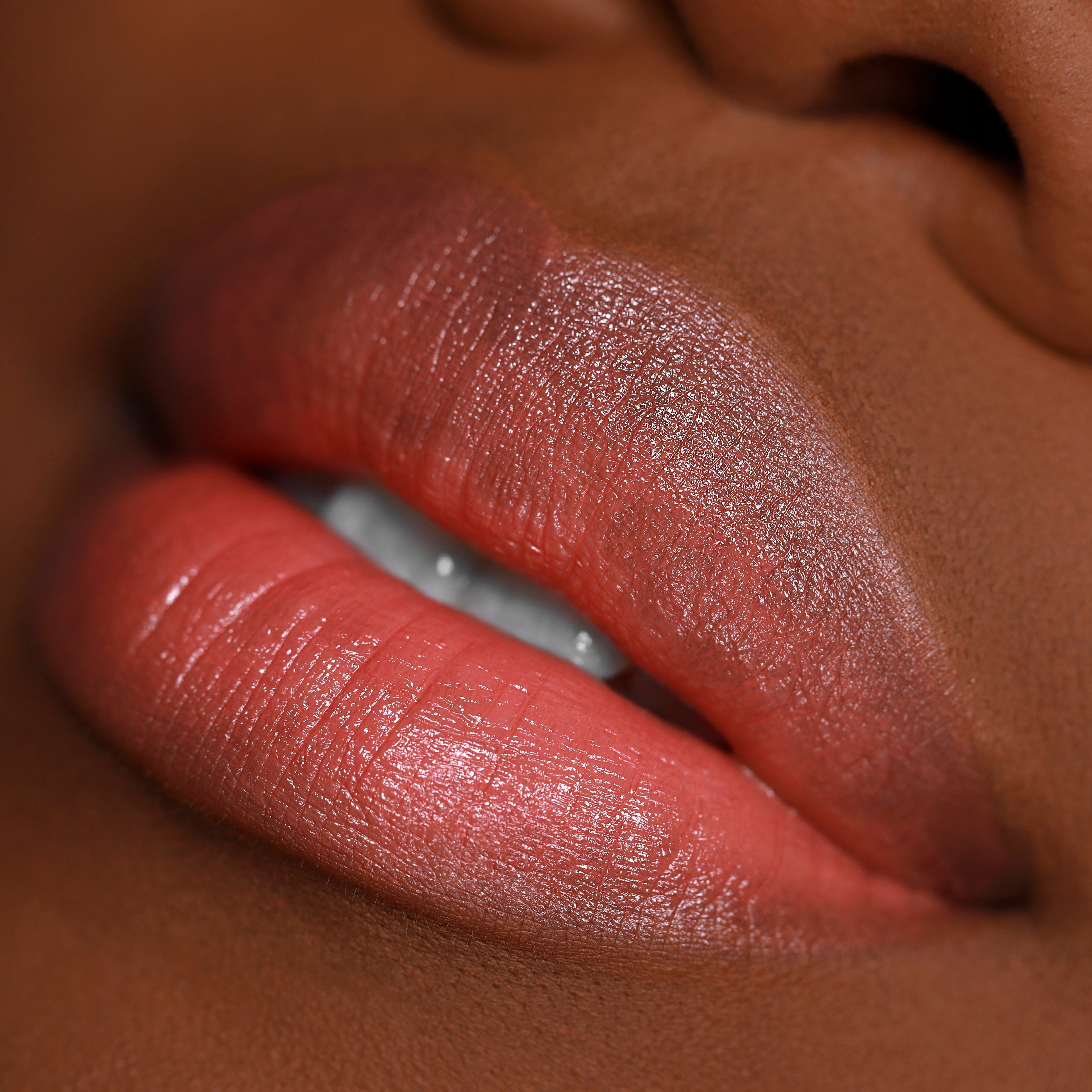 Lipstick- Nude-ish
