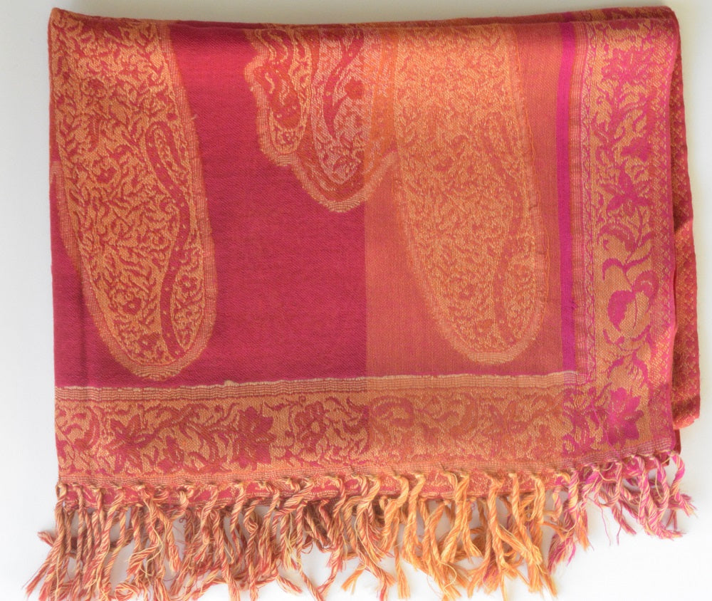 Elegant Handwoven Pashmina Shawl with Paisley Design – Soft, Elegant and Lightweight Wrap by OMSutra