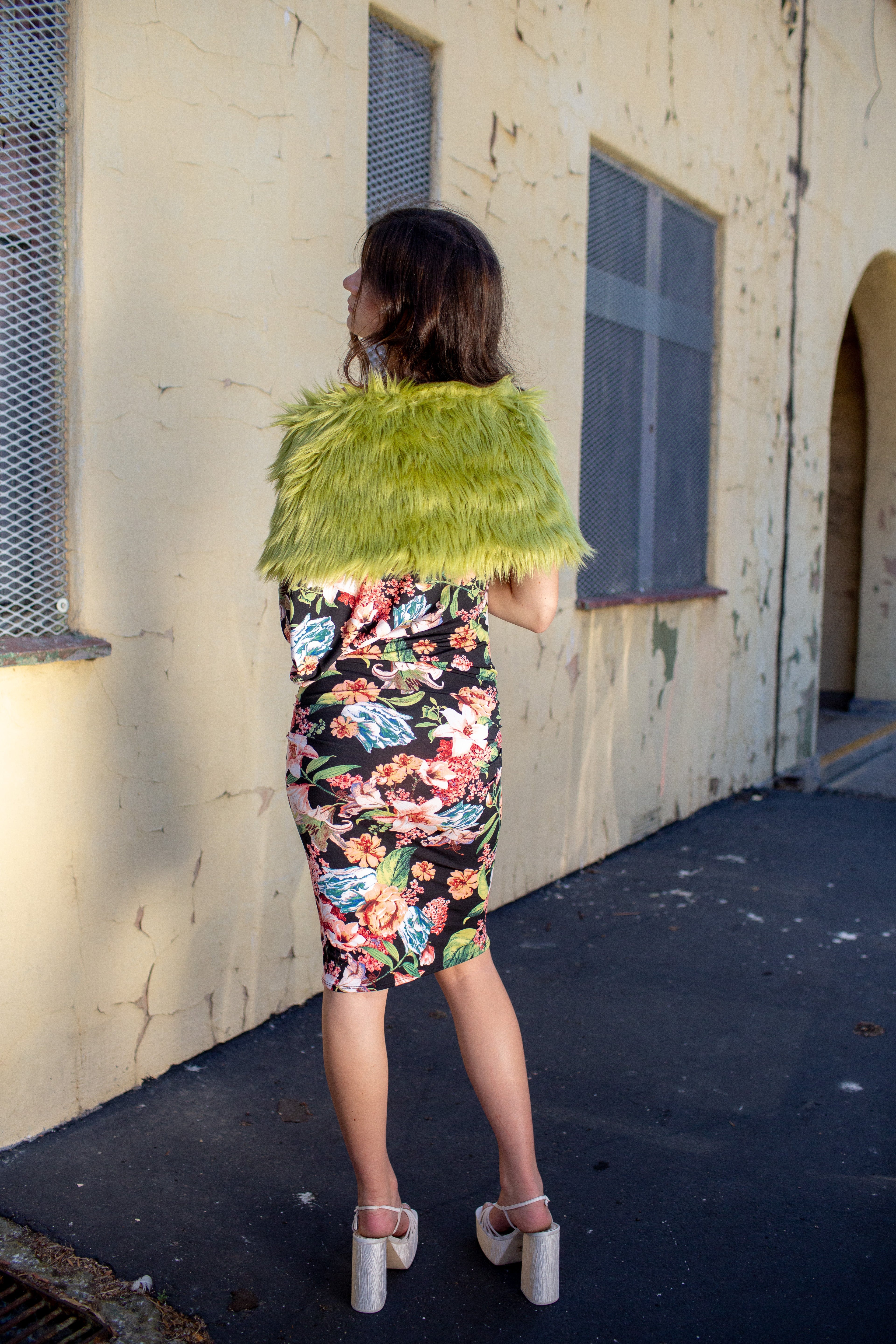Moss Faux Fur Velvet Knot Stole