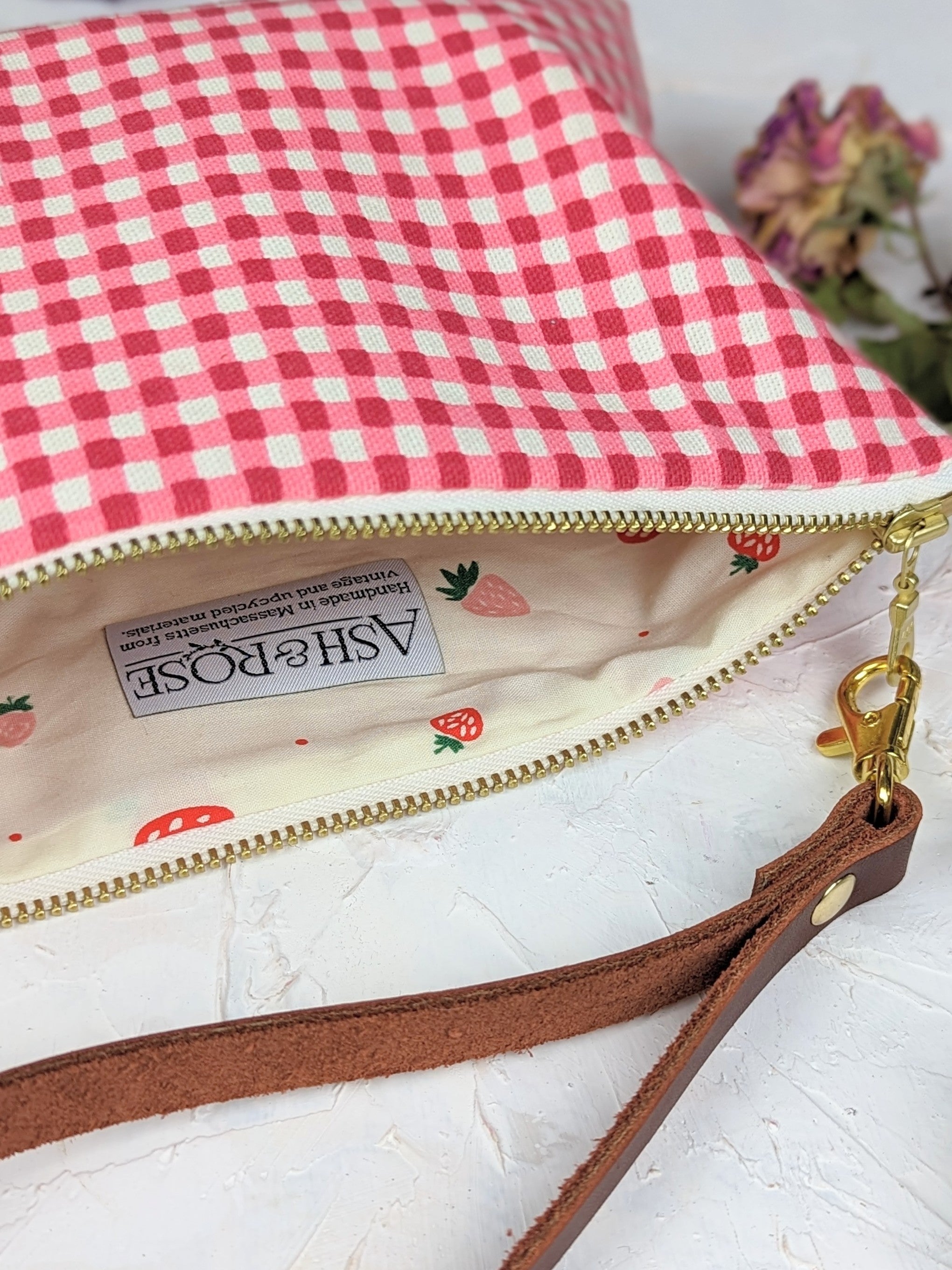 Summer Picnic Wristlet Purse