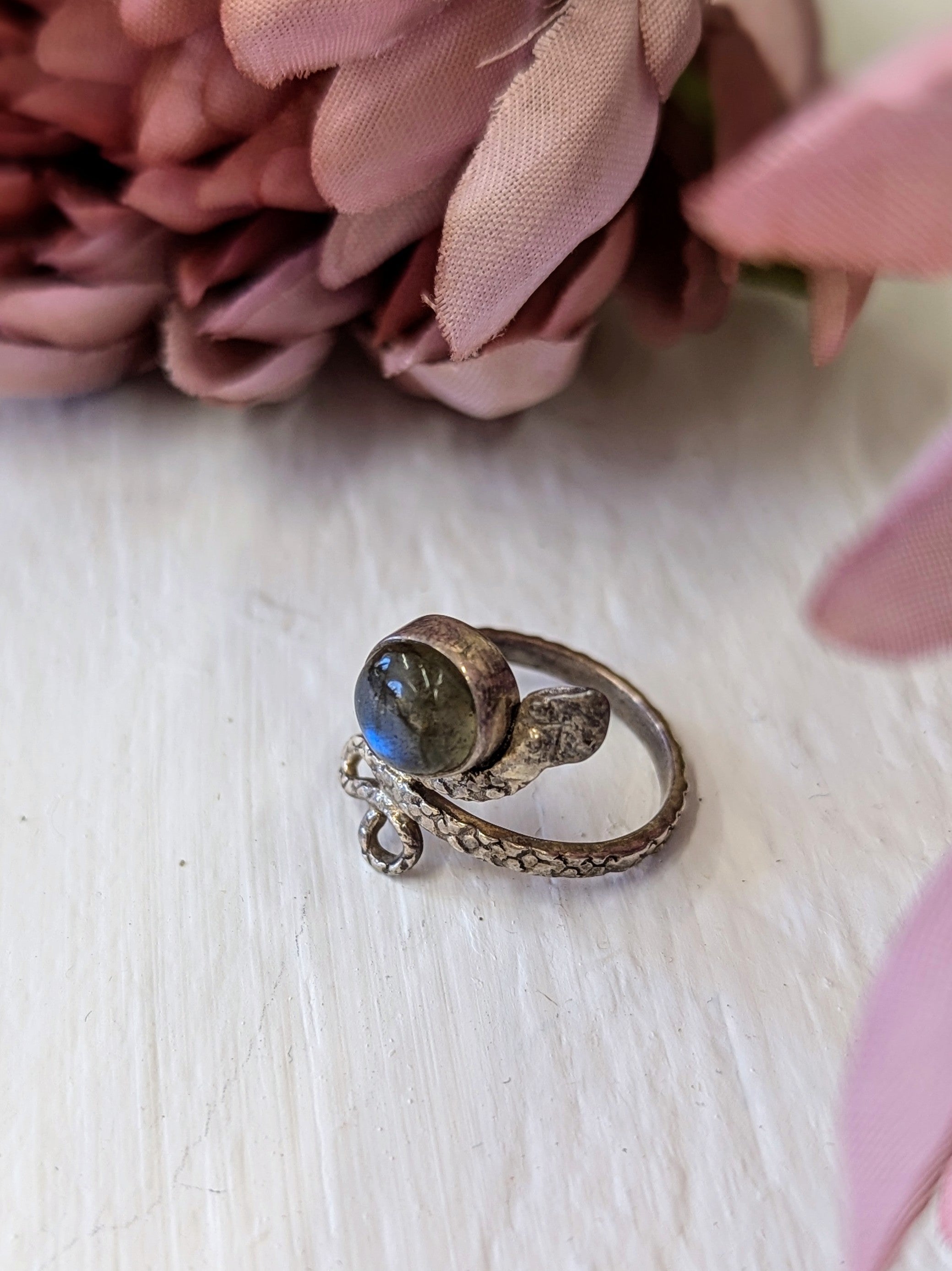 Tarnished Sterling Silver Ring - Size 8