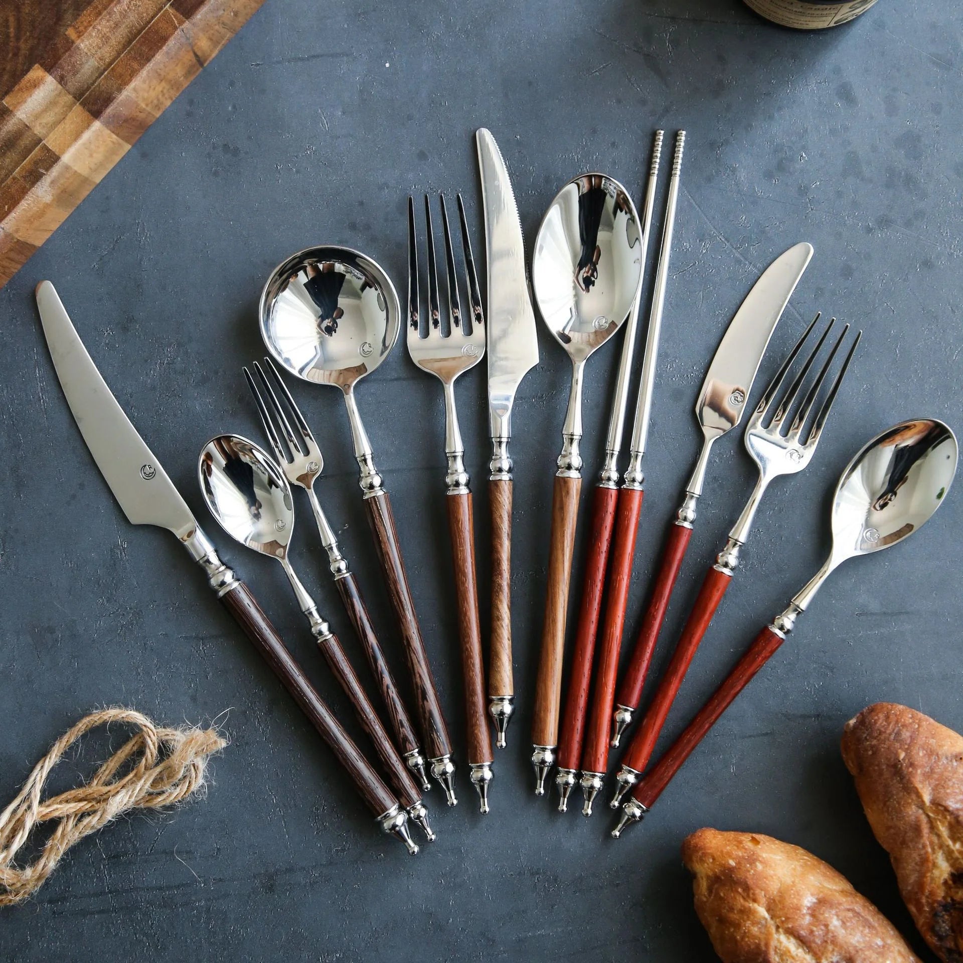 Paris Vintage Huanghua Pear Wood Cutlery Set | 3CARATS