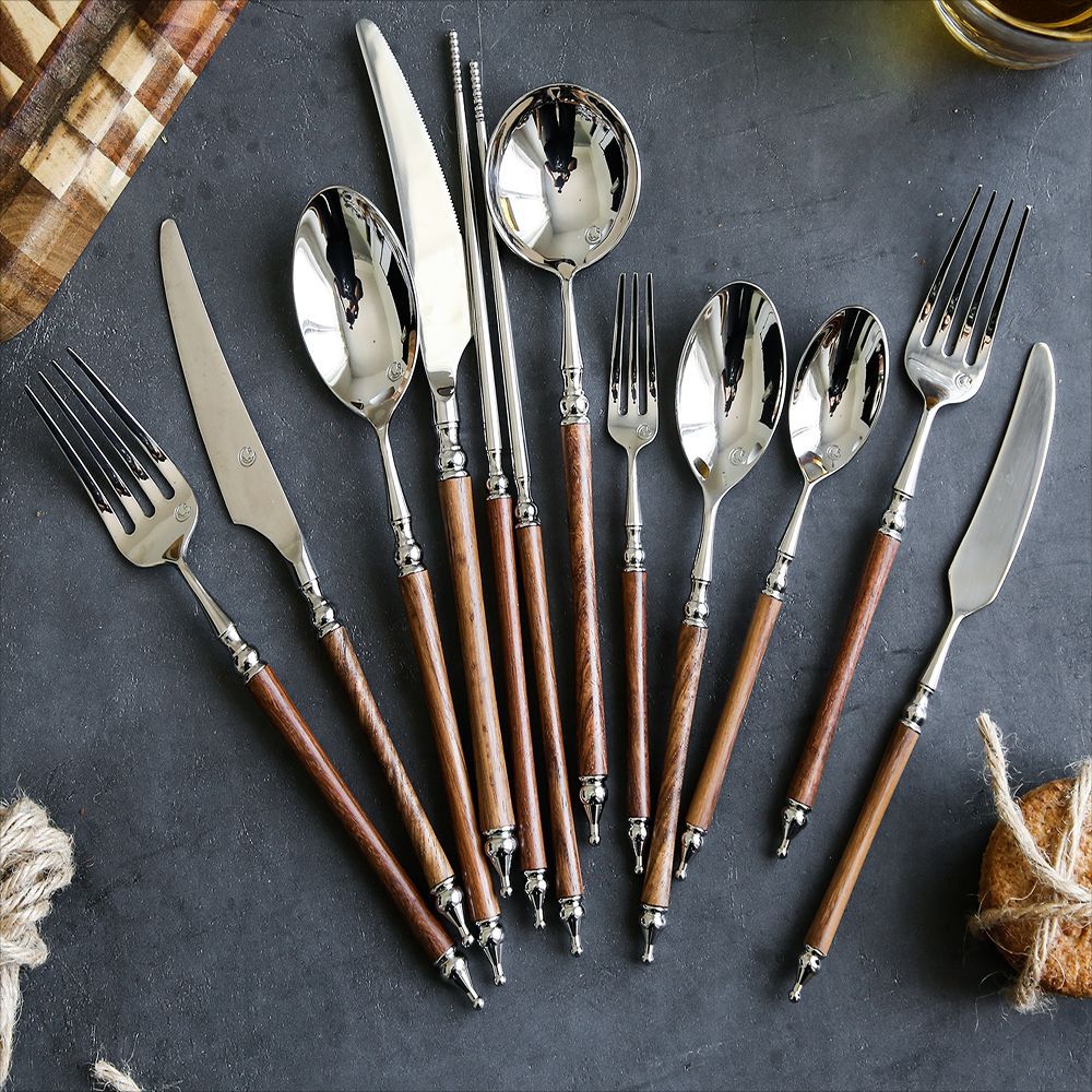 Paris Vintage Huanghua Pear Wood Cutlery Set | 3CARATS