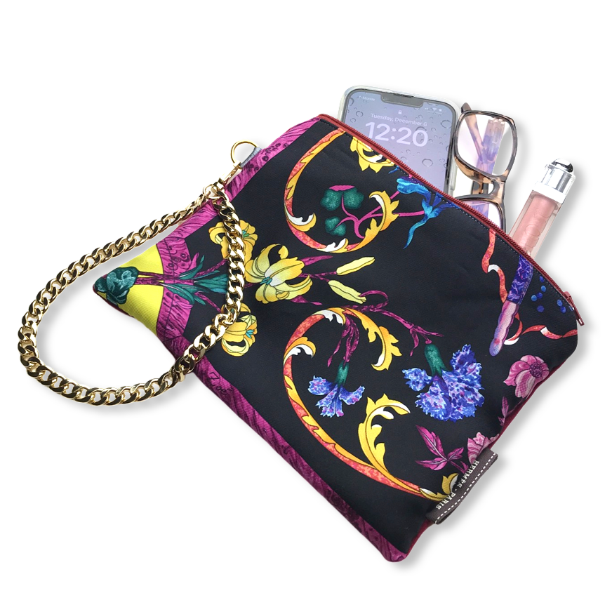 Pierres d'Orient et Occidental Vintage Scarf Wristlet Grand Bag