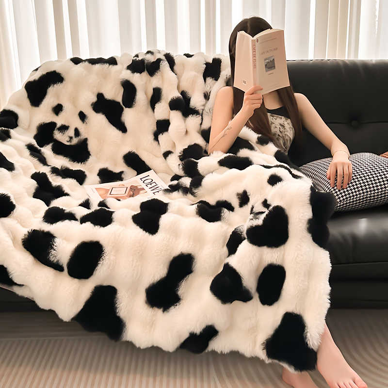 Premium Panda Faux Fur Rabbit Plush Sofa Blanket | 3CARATS