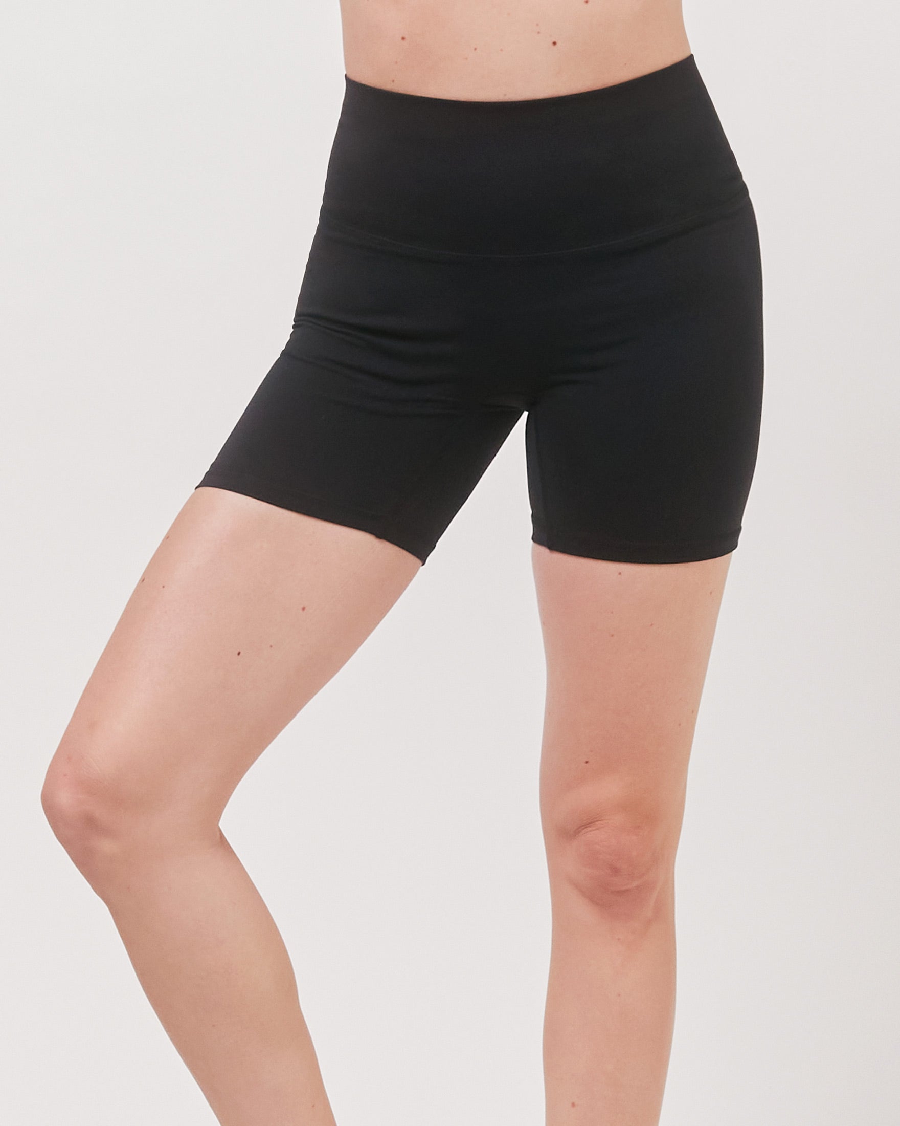 Hybrid Short High Waist 4"-6
