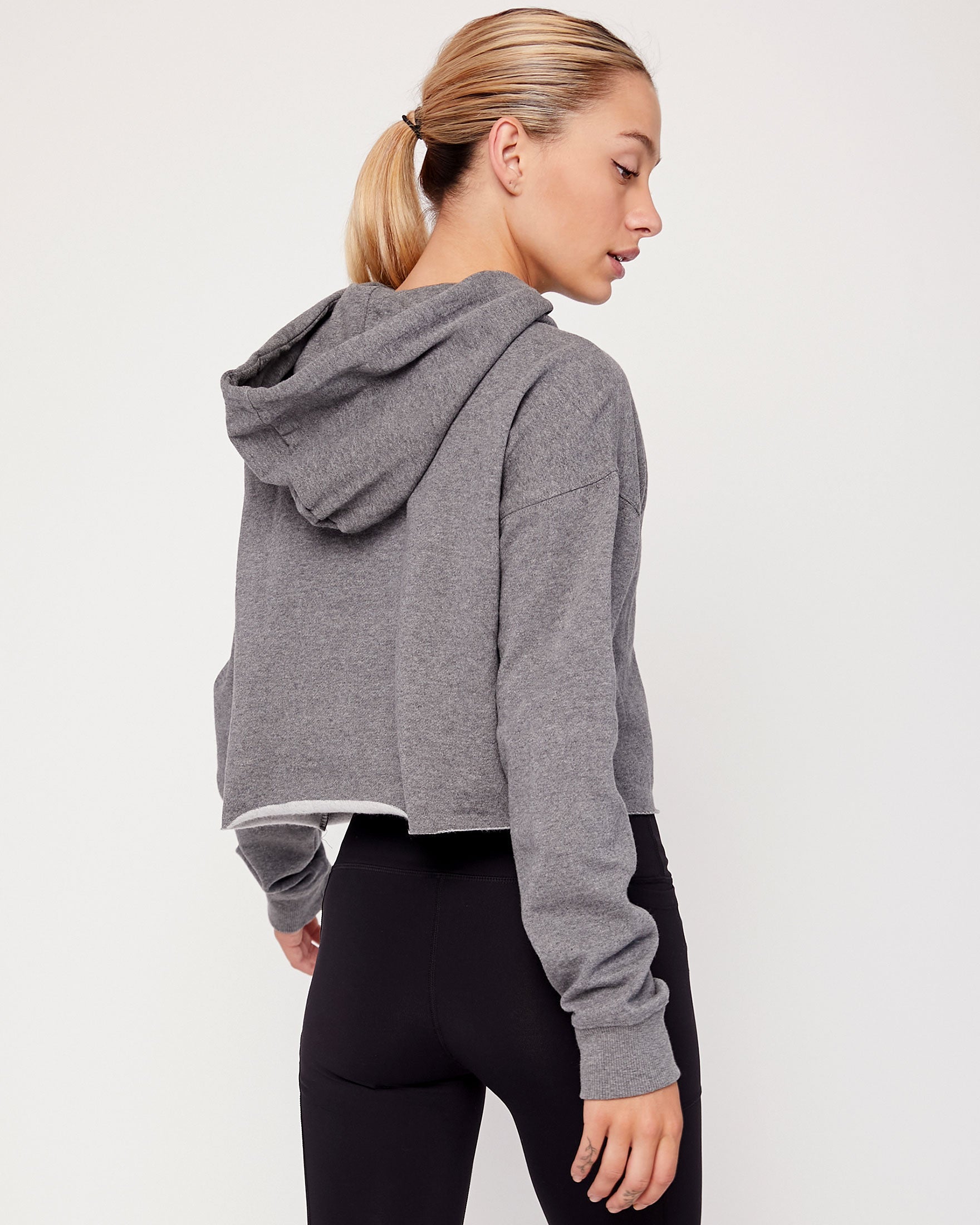 Rebody Logo Fleece Crop Hoodie-2