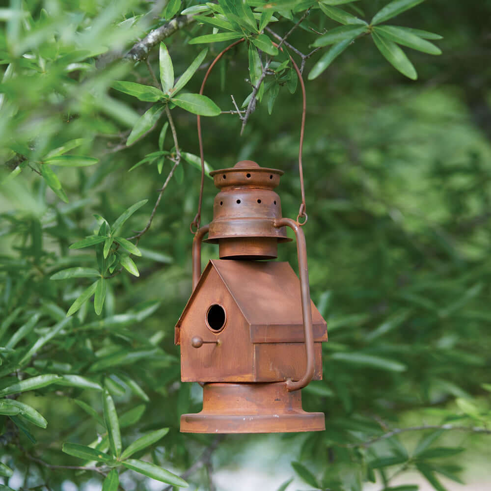 Rustic Vintage Lantern Birdhouse