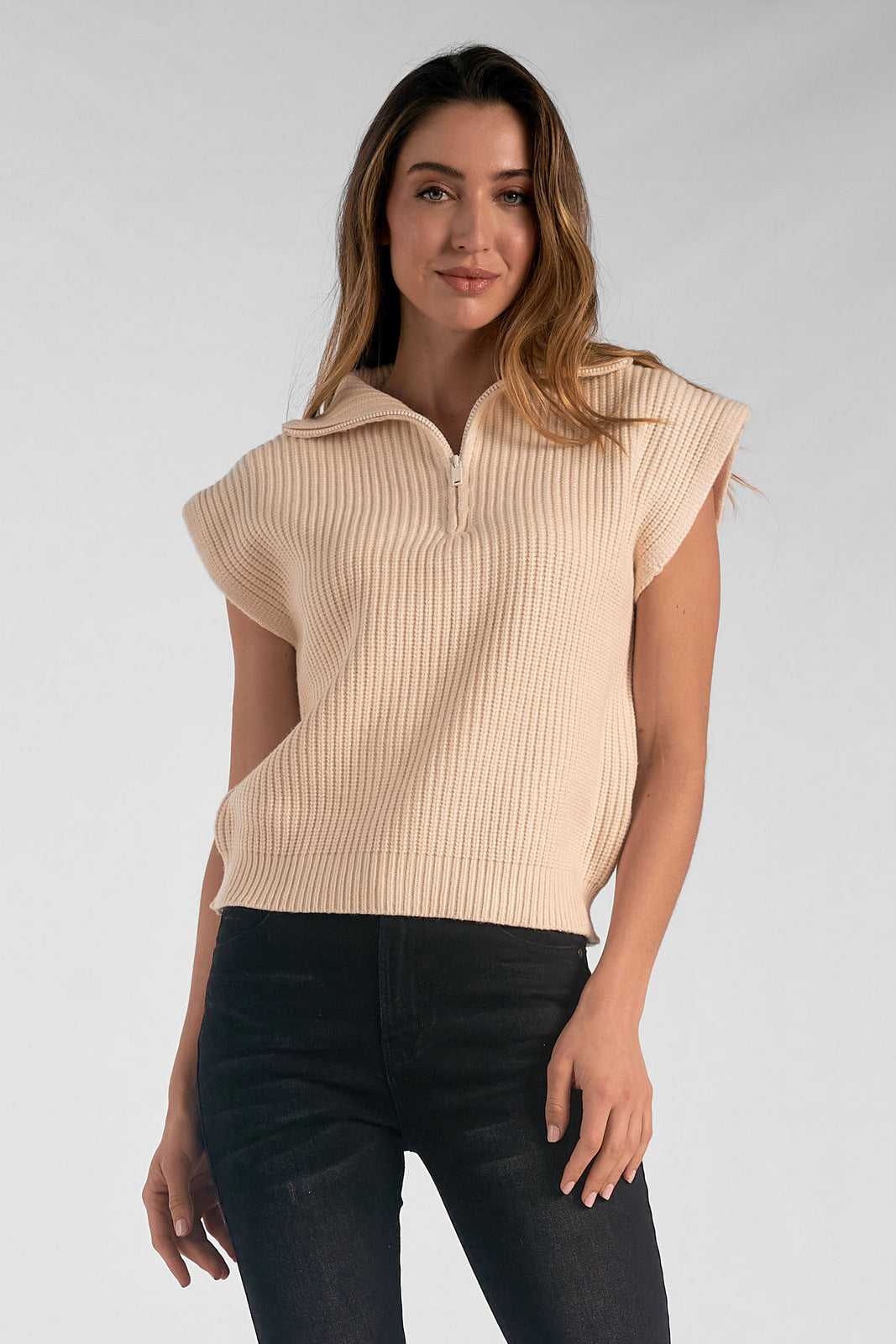 Snow Sleeveless Sweater