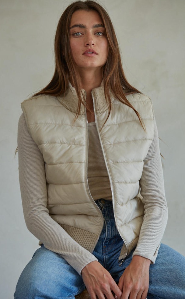 Fleece Back Sightsee Vest