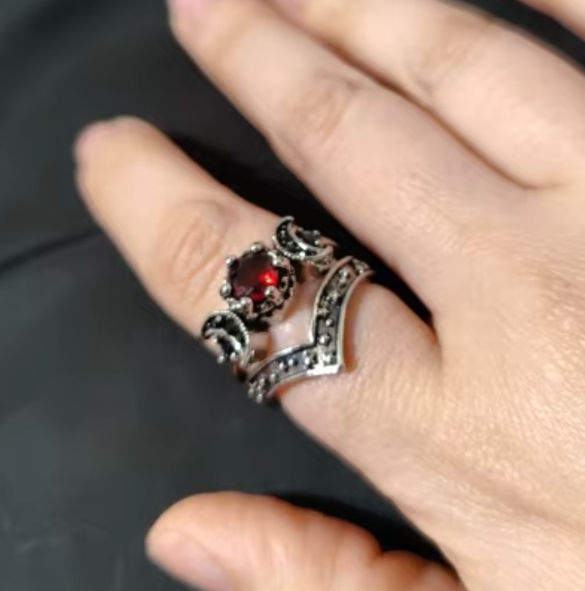 Black Zirconia Stone Triple Moon Ring Set