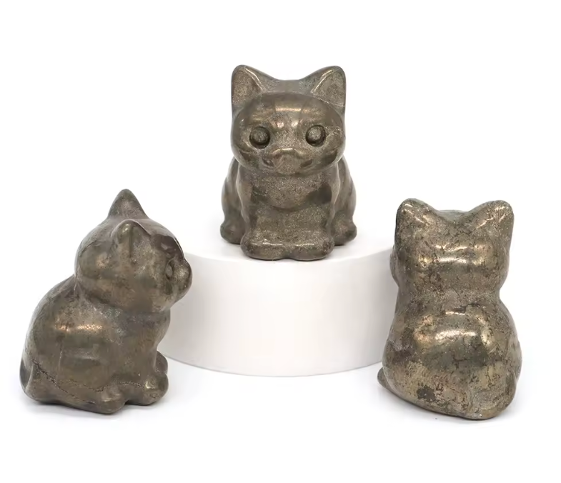 Crystal Cat Statue