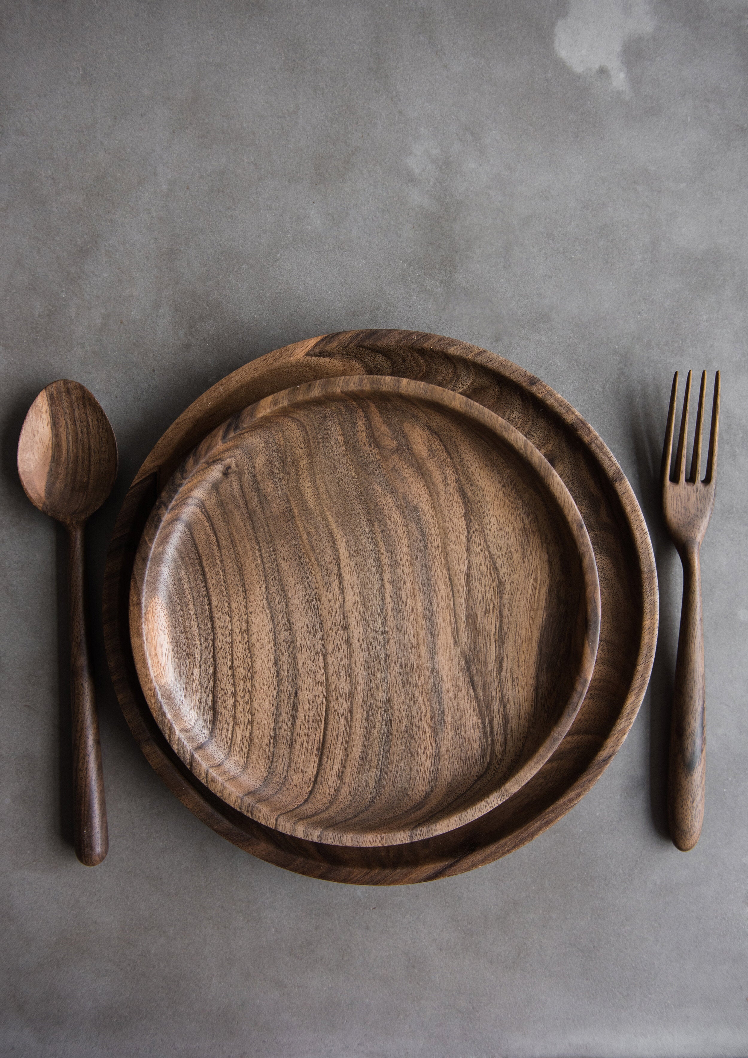 HandCarved Walnut Wooden Plate