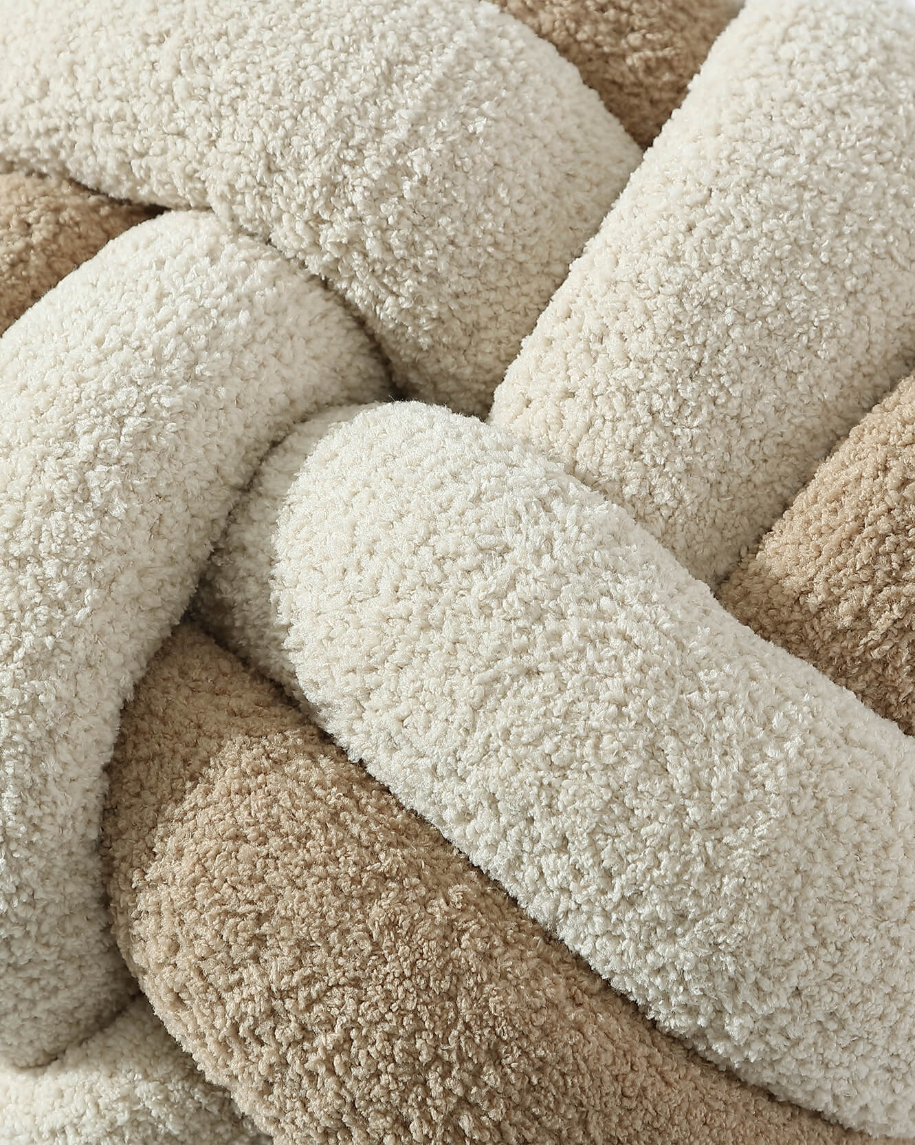 Knot Pillow