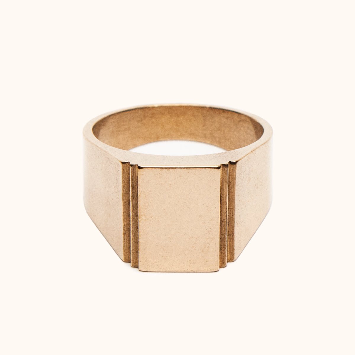 Suscita ring